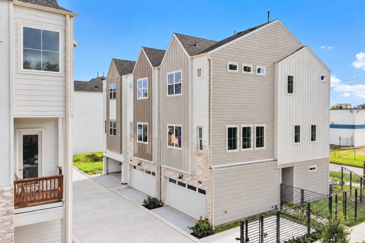1126 Weiss Street, Houston, TX 77009 1126 Weiss Street, Houston, TX 77009