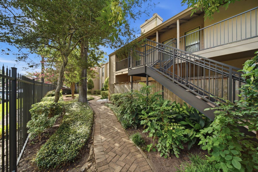 Property photo for 1100 Augusta Drive, #77, Houston, TX