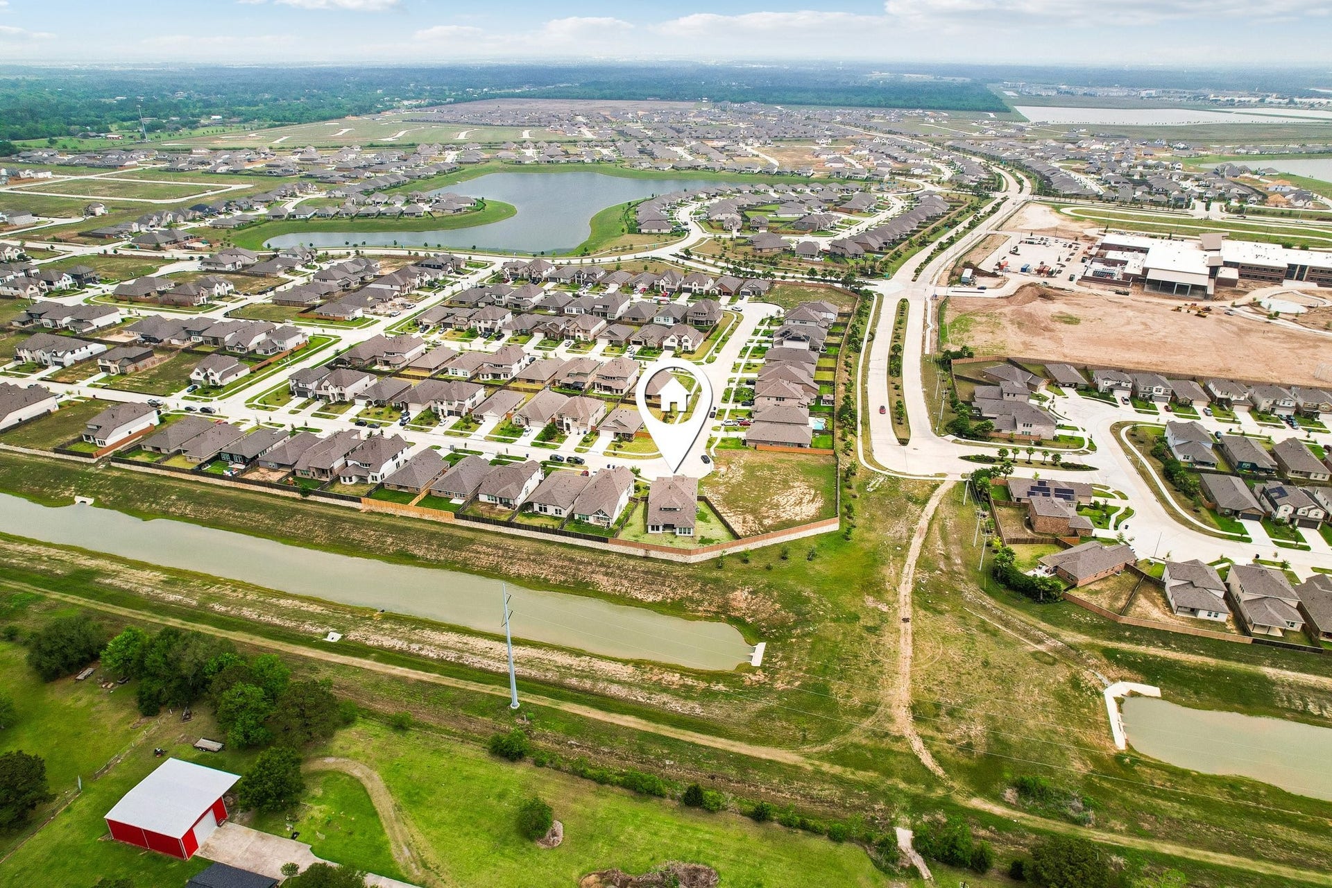 13525 Seneca Lake Drive, Texas City, TX 77568 Another aerial view