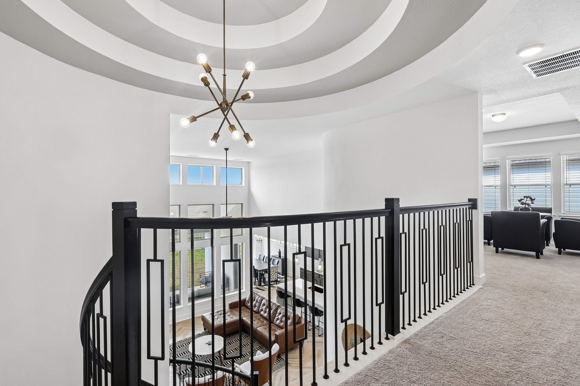 13525 Seneca Lake Drive, Texas City, TX 77568 Another view of the tray ceiling and chandelier
