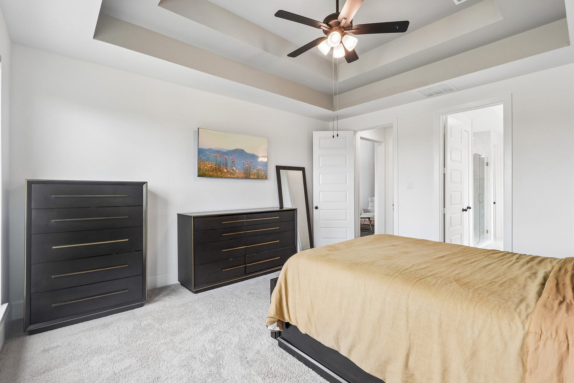 13525 Seneca Lake Drive, Texas City, TX 77568 Another view of the primary bedroom