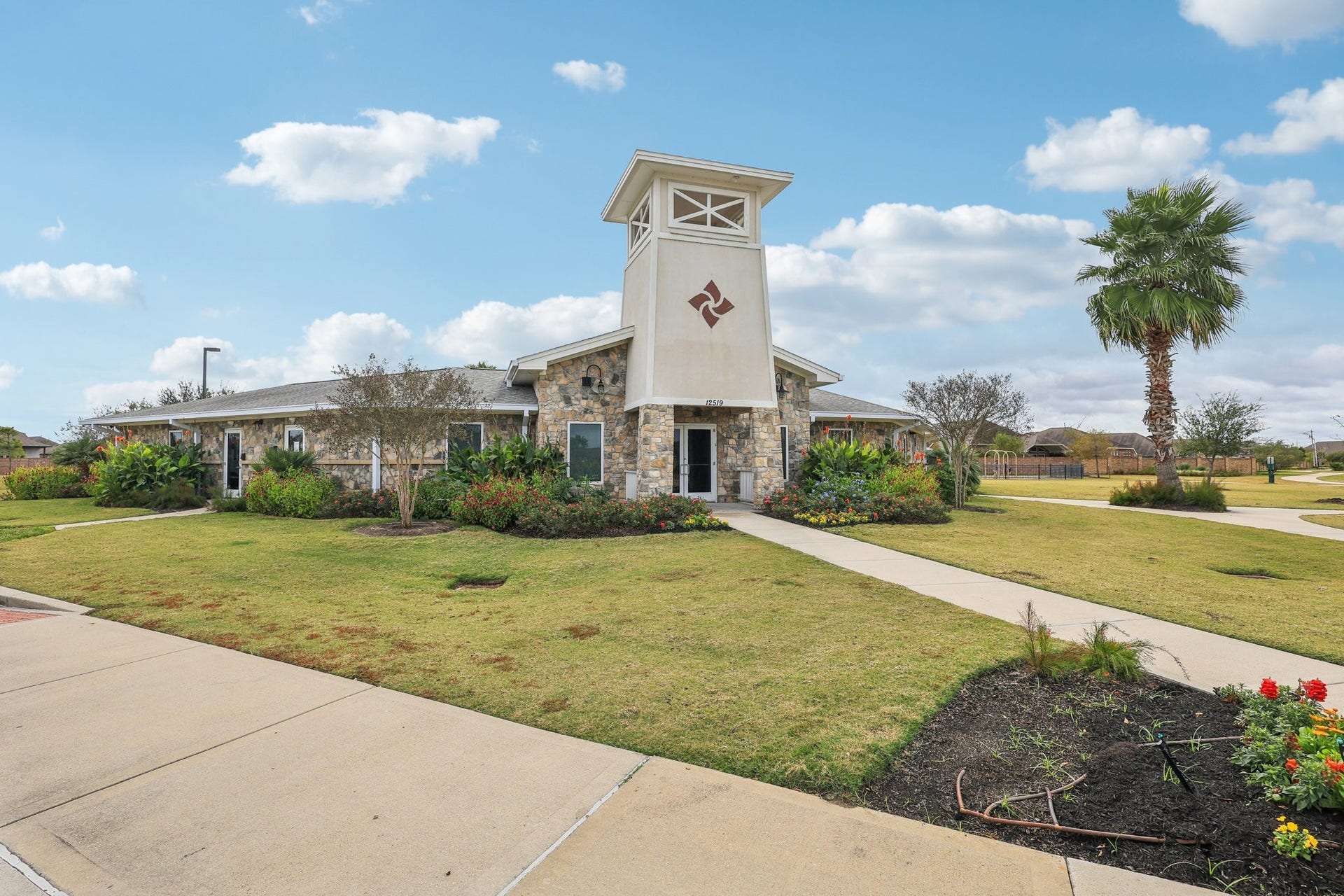 13525 Seneca Lake Drive, Texas City, TX 77568 Lago Mar Clubhouse, can be rented out for events