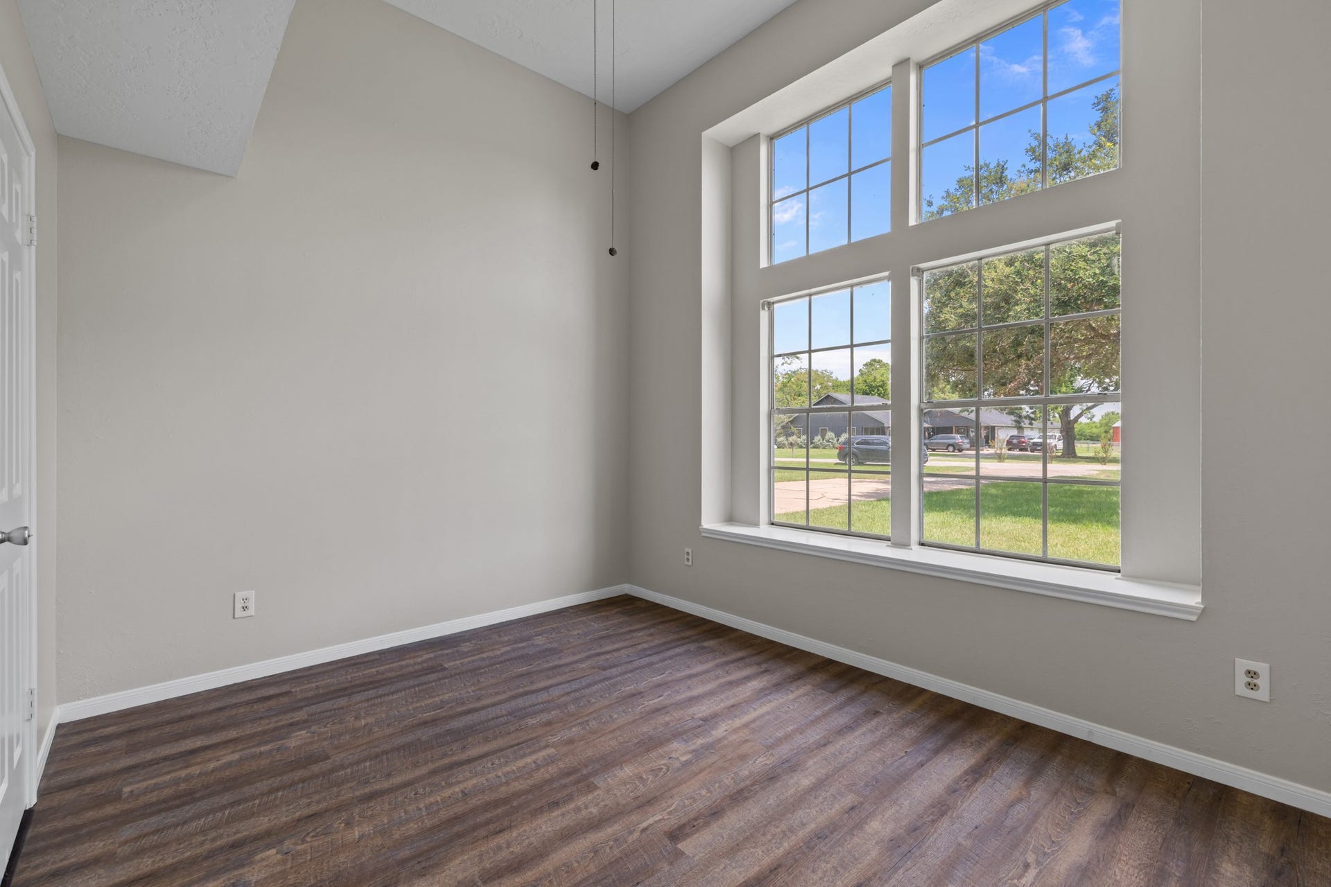 3855 County Road 960, Alvin, TX 77511 3855 County Road 960, Alvin, TX 77511