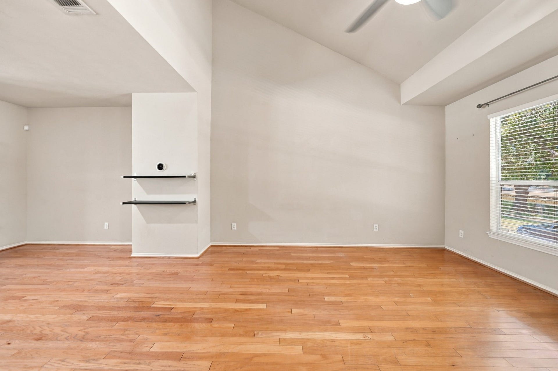 1828 Wheeler Street, Houston, TX 77004 A great view of the family/dining room with real wood flooring!
