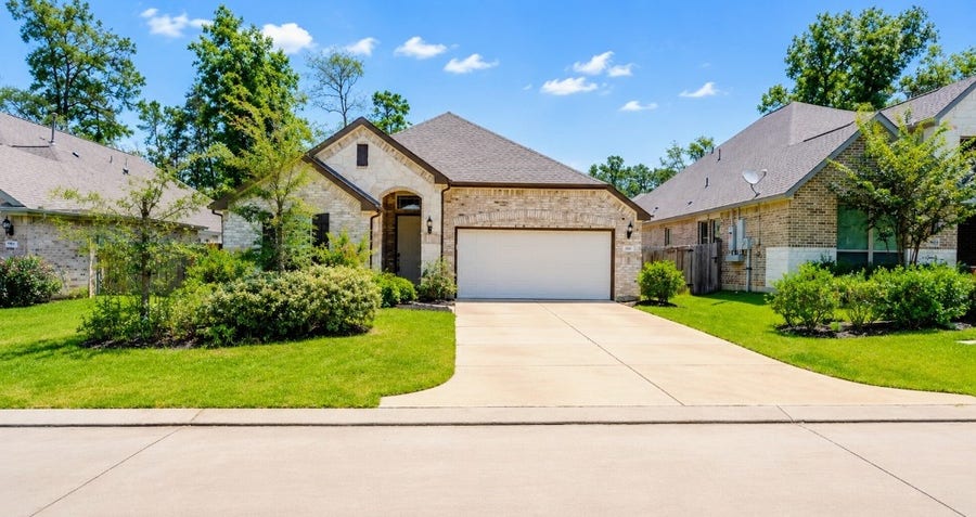 Property photo for 260 Scarlet Maple Way, Conroe, TX