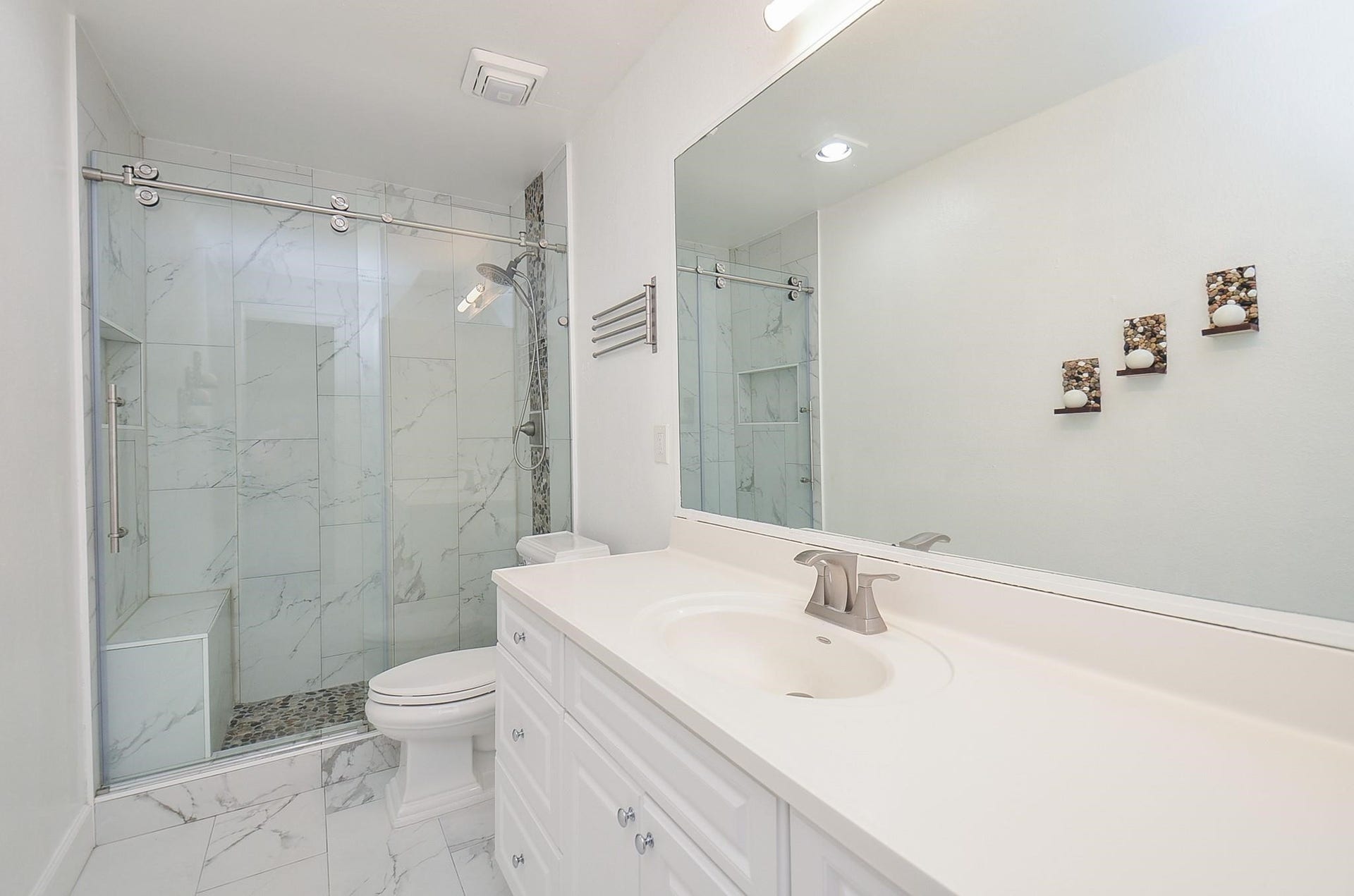 2001 Bering Drive, #3M, Houston, TX 77057