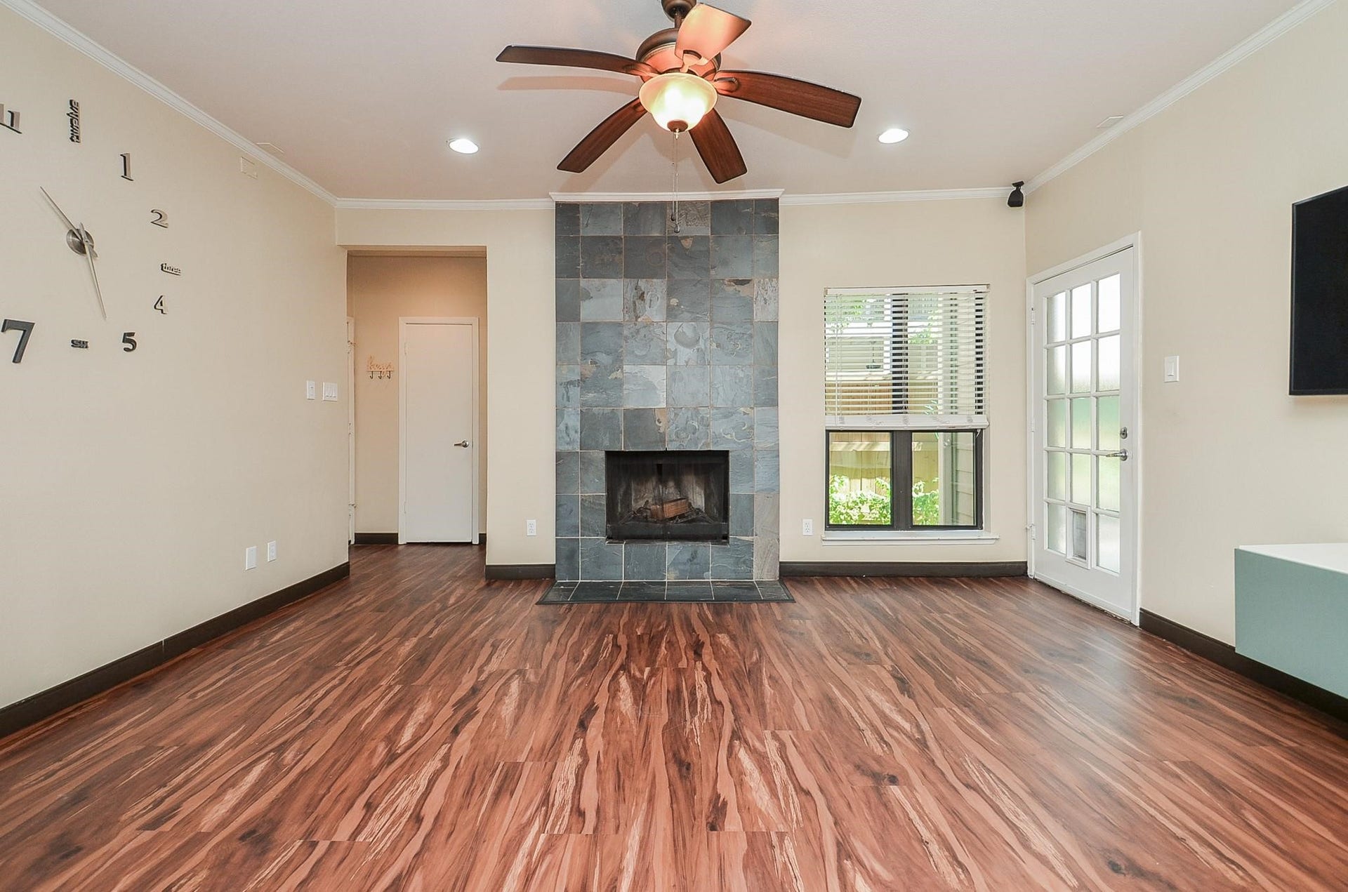 2001 Bering Drive, #3M, Houston, TX 77057