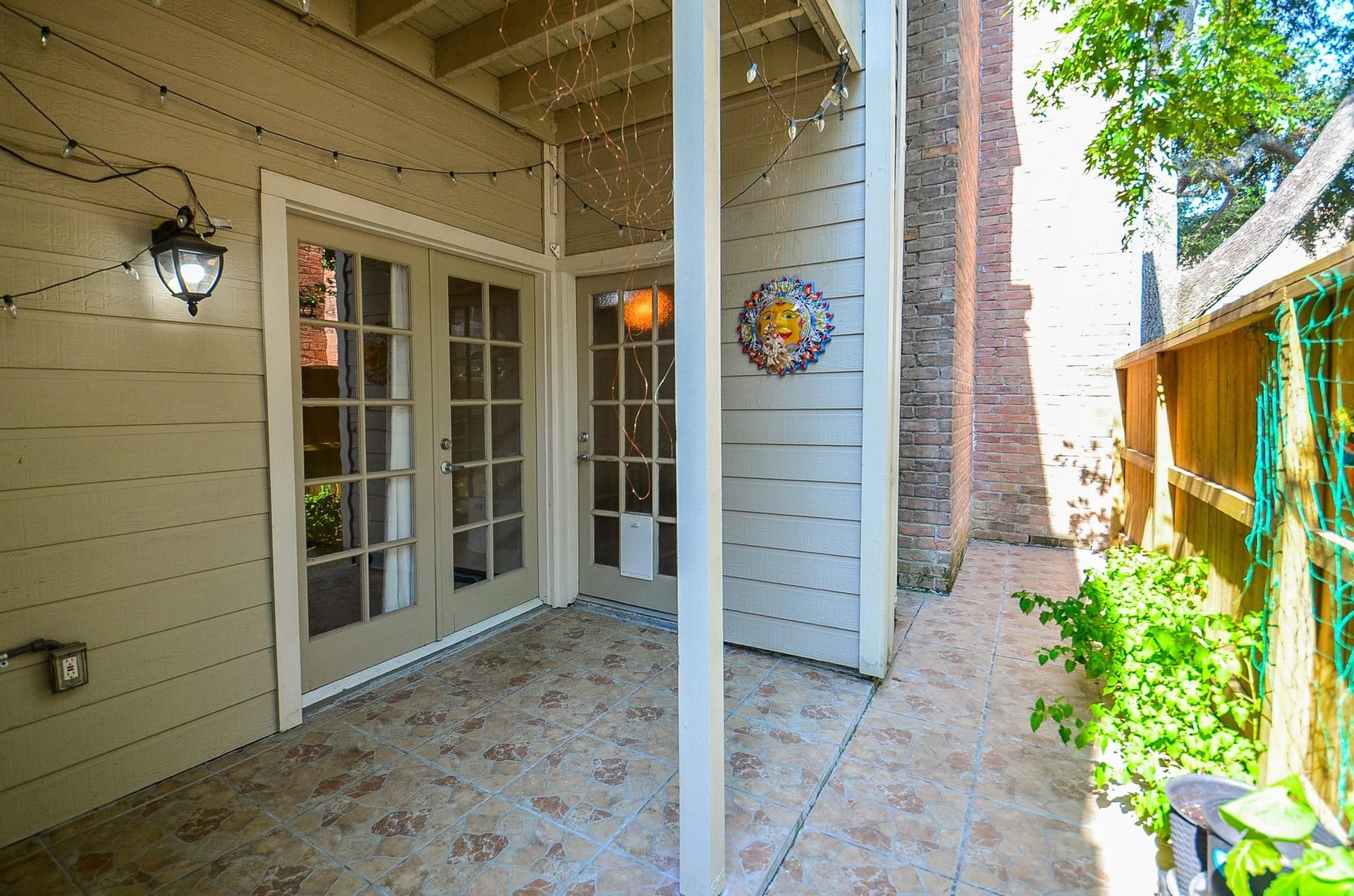 2001 Bering Drive, #3M, Houston, TX 77057