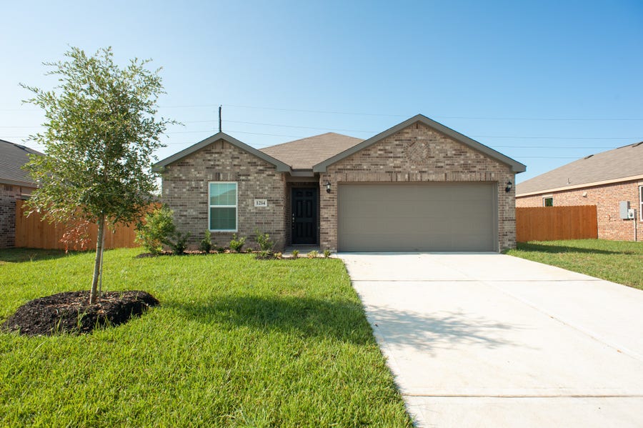 Property photo for 1214 Paradise Found Drive, Iowa Colony, TX