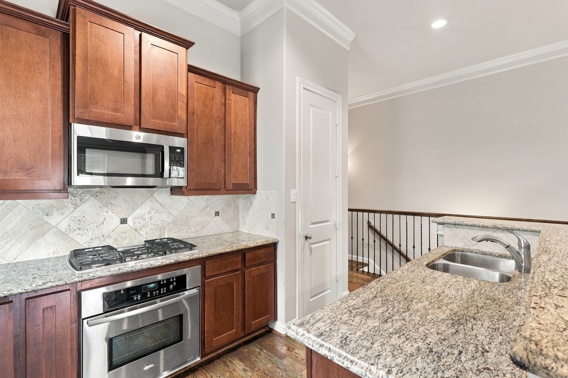 2217 Bastrop Street, Houston, TX 77003 Gas oven with recently replaced microwave.
