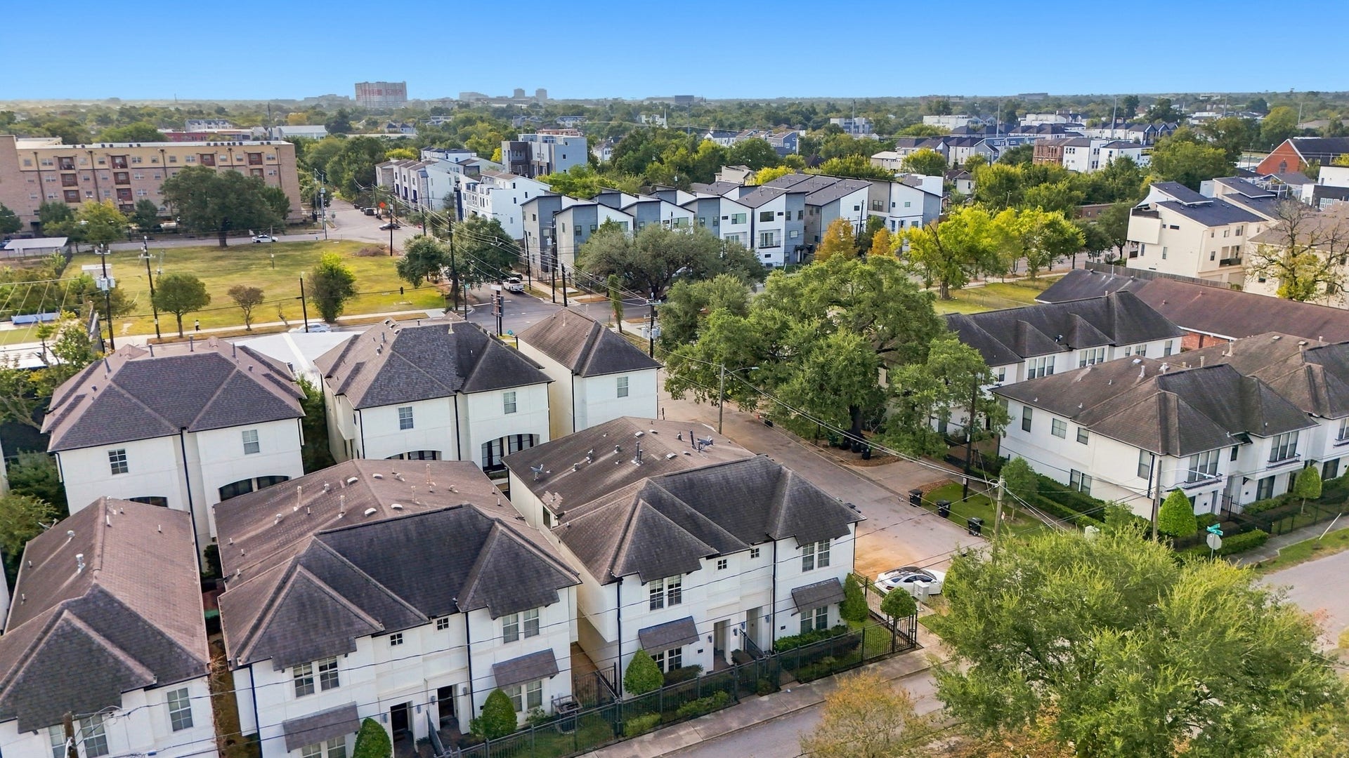 2217 Bastrop Street, Houston, TX 77003 Aerial view of townhome.
