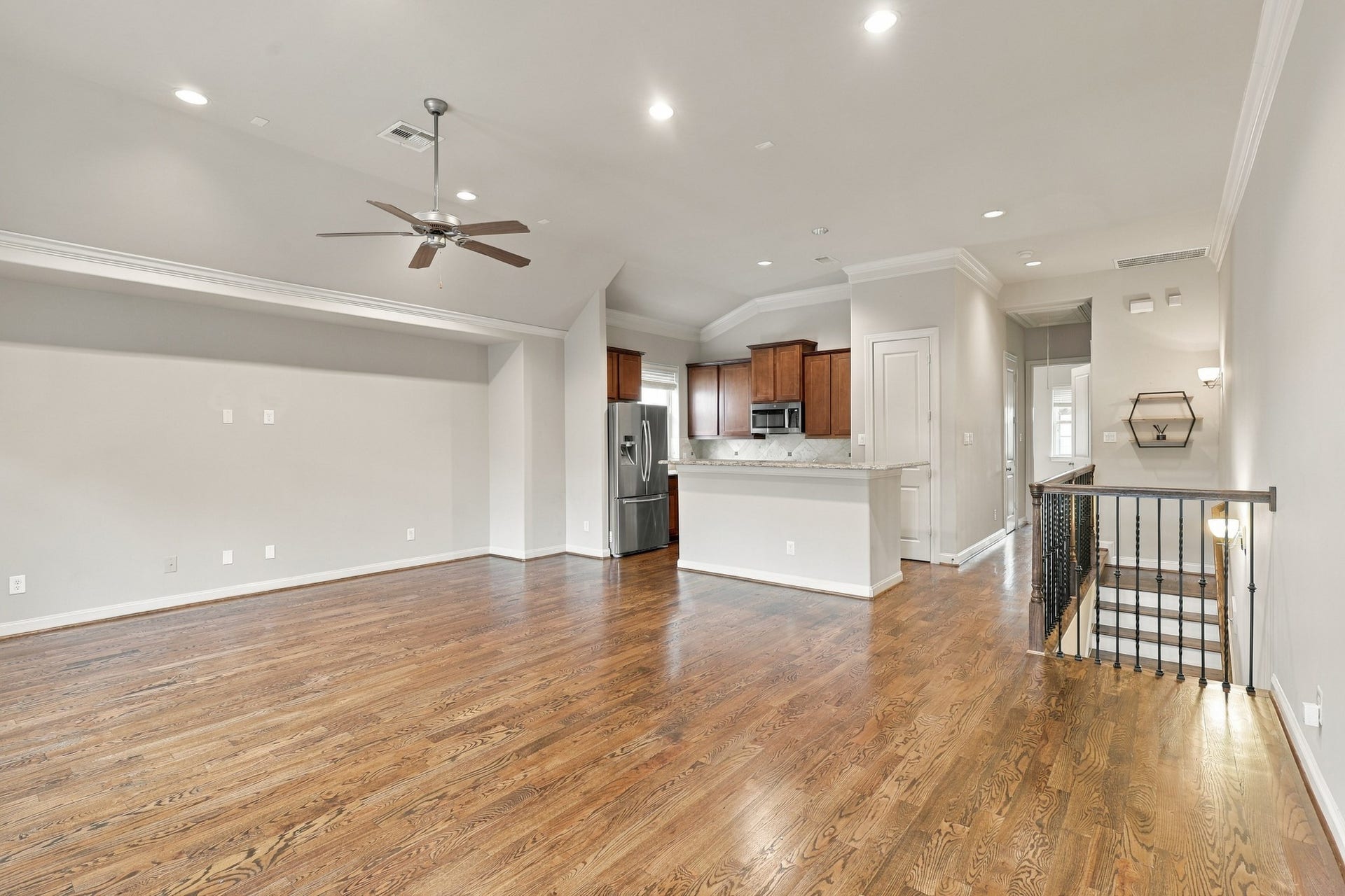 2217 Bastrop Street, Houston, TX 77003 Natural light shining into living space with recessed lights.