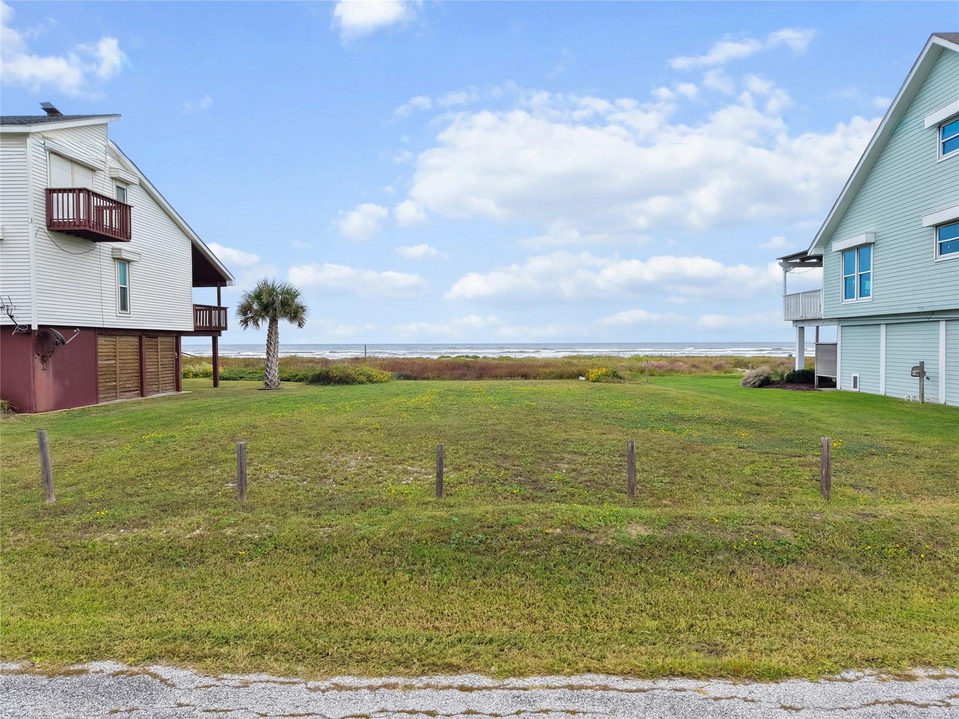 22134 Kennedy Drive, Galveston, TX 77554 22134 Kennedy Drive, Galveston, TX 77554
