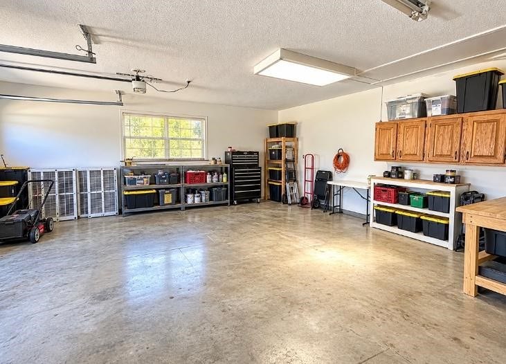 1000 Grove Street, Angleton, TX 77515