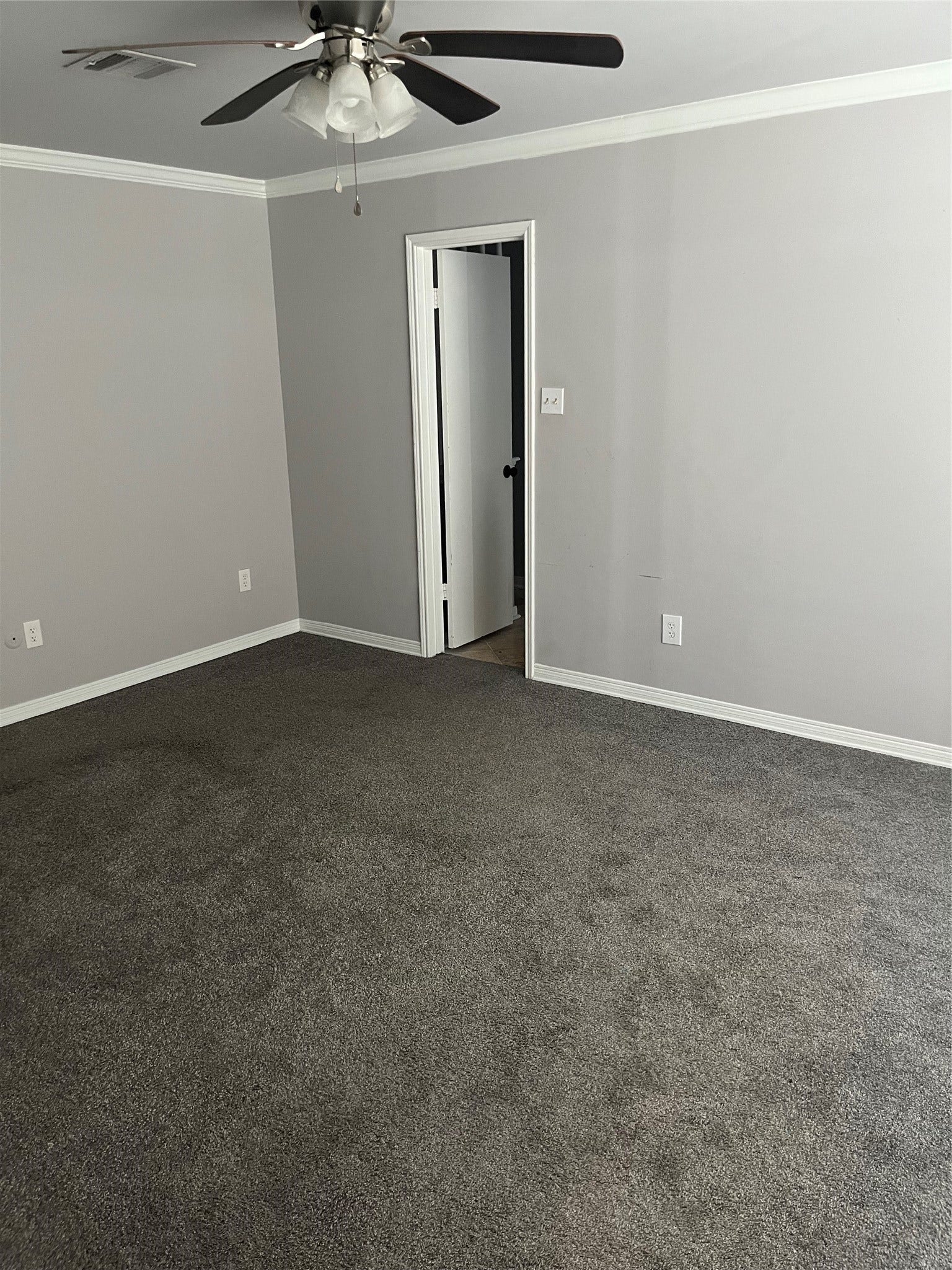 8011 Fresno Drive, Houston, TX 77083 Master