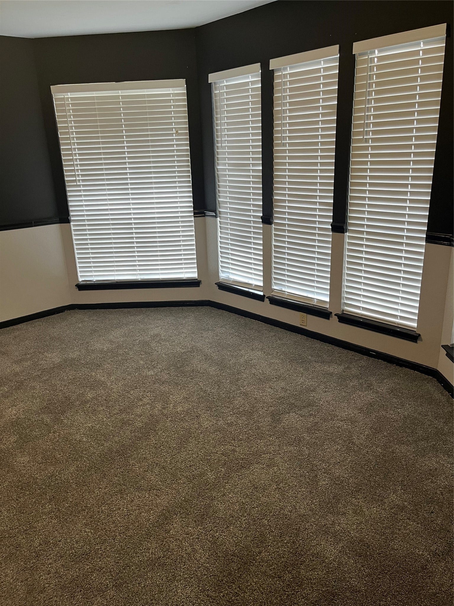 8011 Fresno Drive, Houston, TX 77083 Dining Room