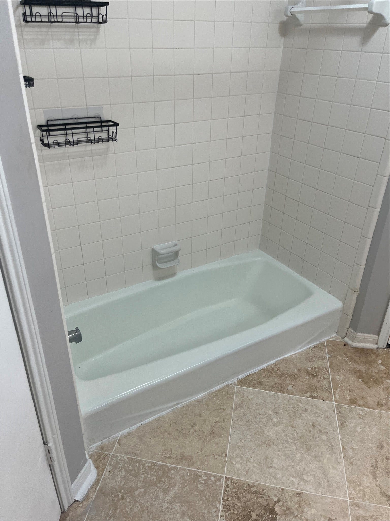 8011 Fresno Drive, Houston, TX 77083 Master bath