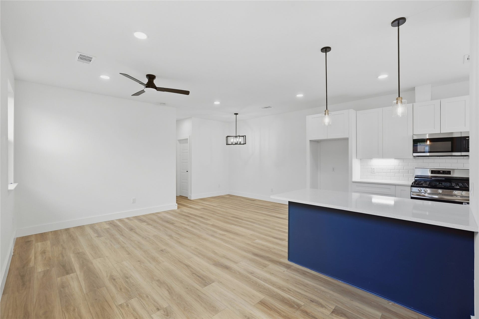 250 Georgia Street, #A, Houston, TX 77029 250 Georgia Street, #A, Houston, TX 77029