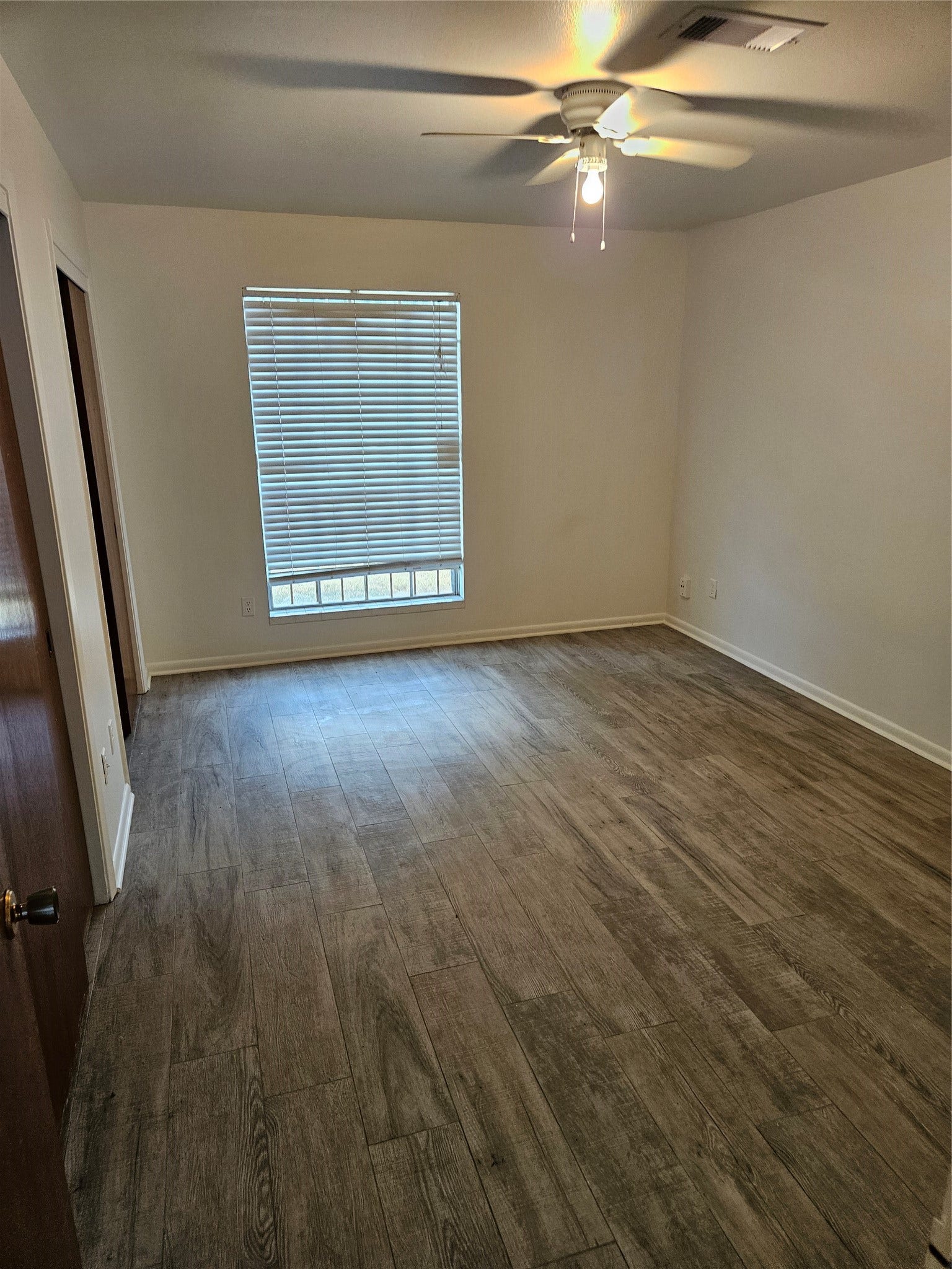1335 Peach Spring Drive, Houston, TX 77088 2nd Bedroom