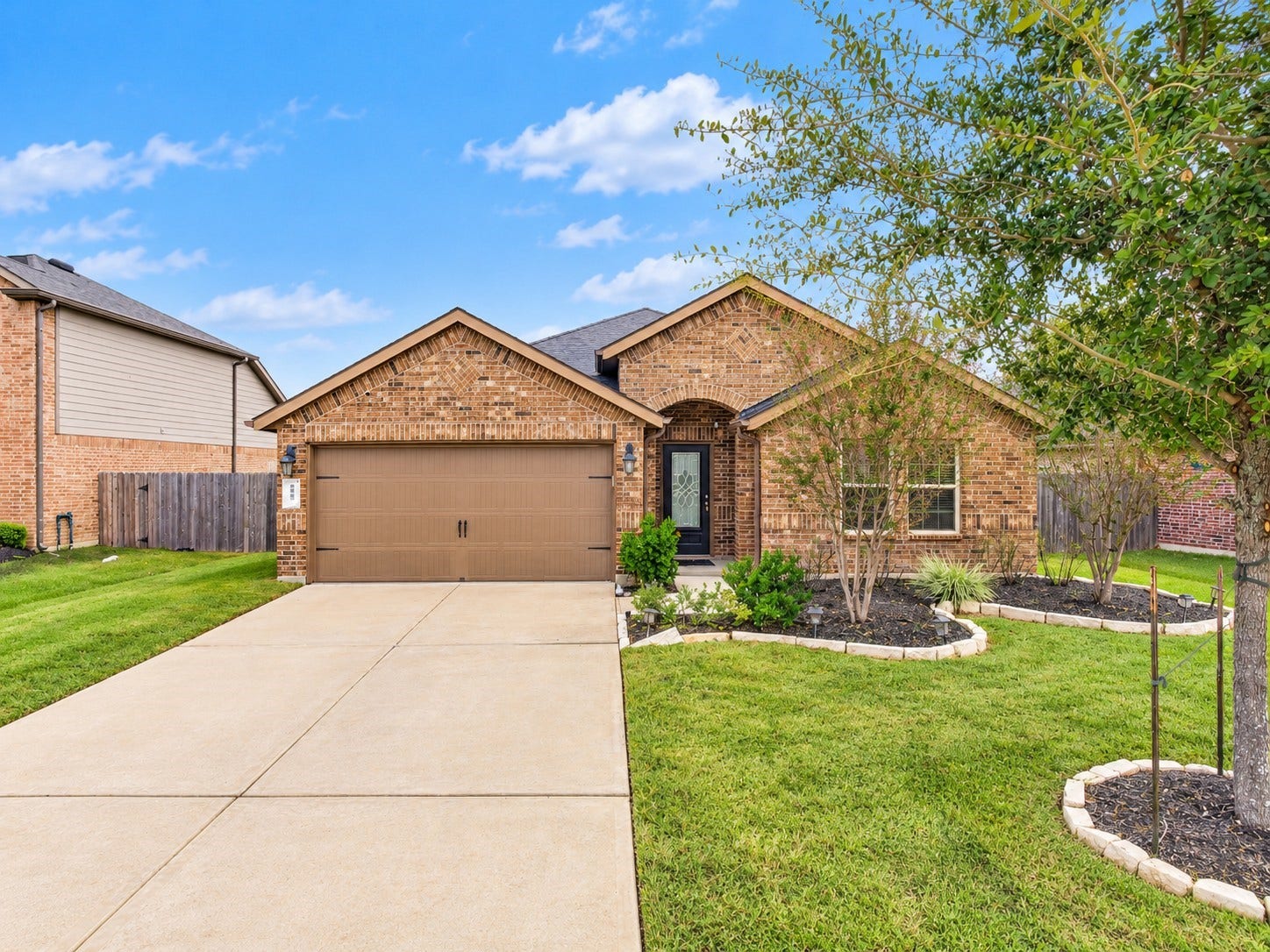 8807 Jamison Drive, Rosenberg, TX 77469 8807 Jamison Drive, Rosenberg, TX 77469