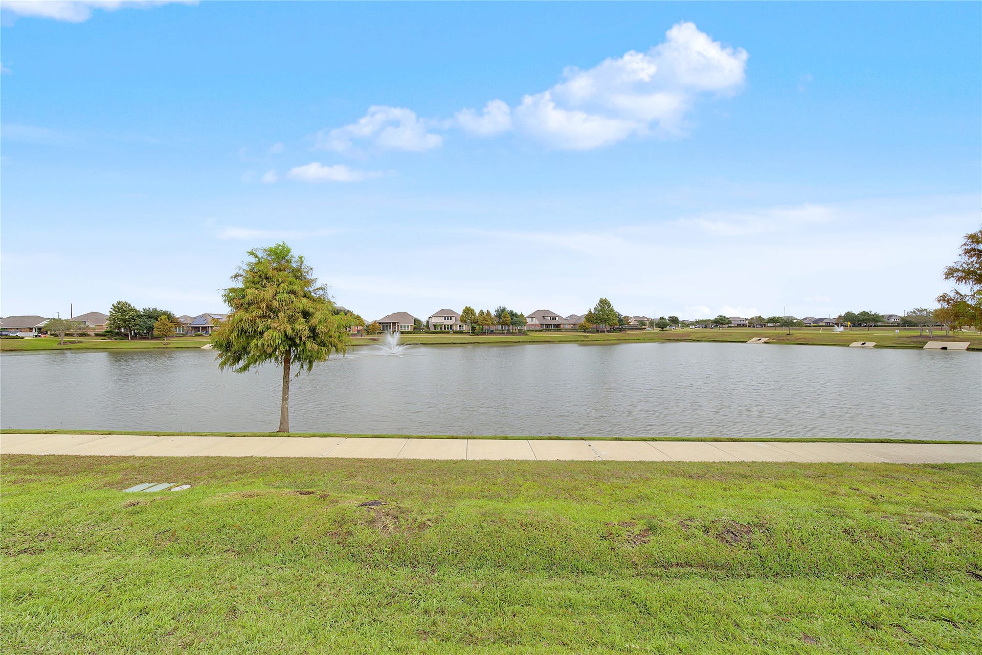 8807 Jamison Drive, Rosenberg, TX 77469 8807 Jamison Drive, Rosenberg, TX 77469