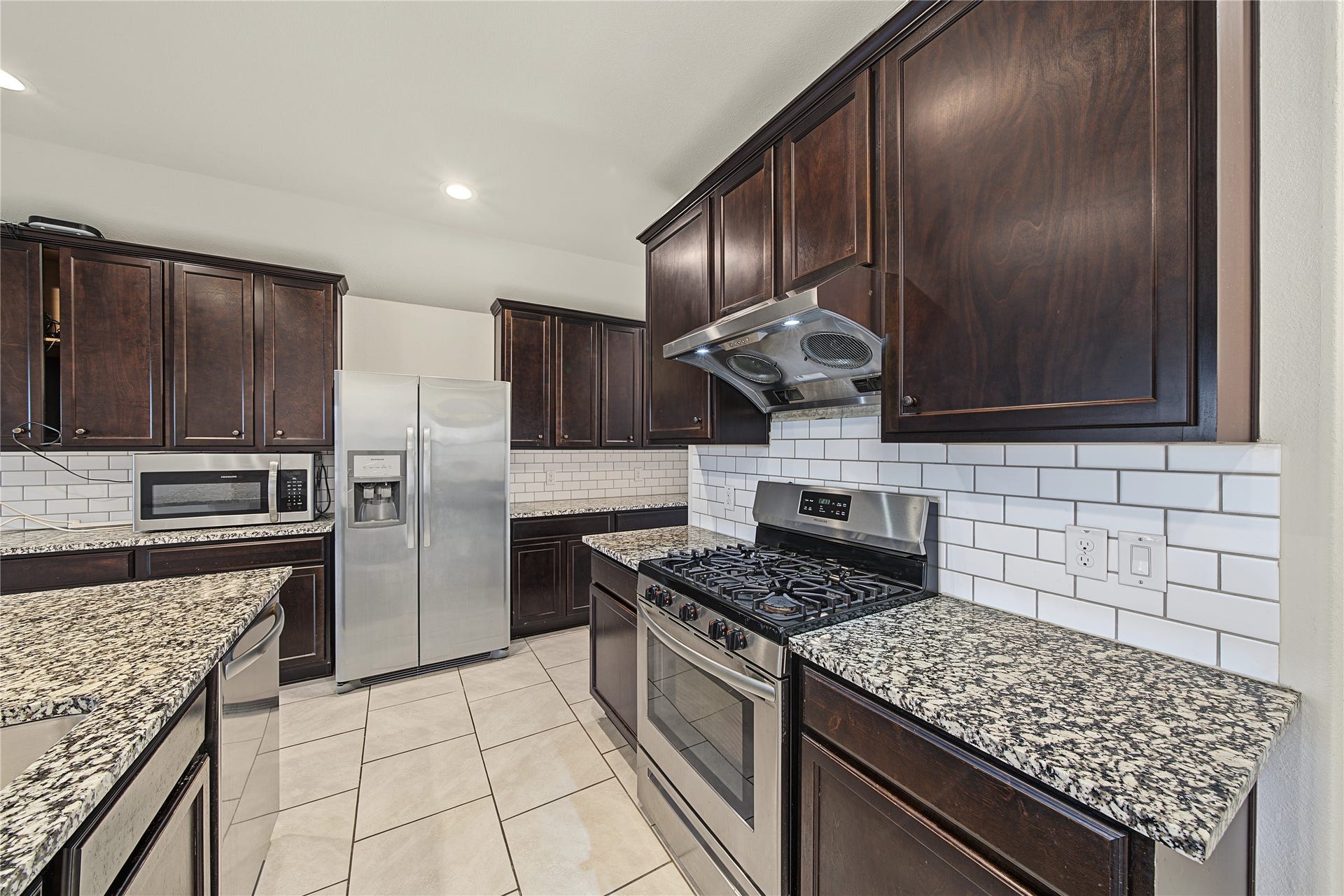 8807 Jamison Drive, Rosenberg, TX 77469 8807 Jamison Drive, Rosenberg, TX 77469