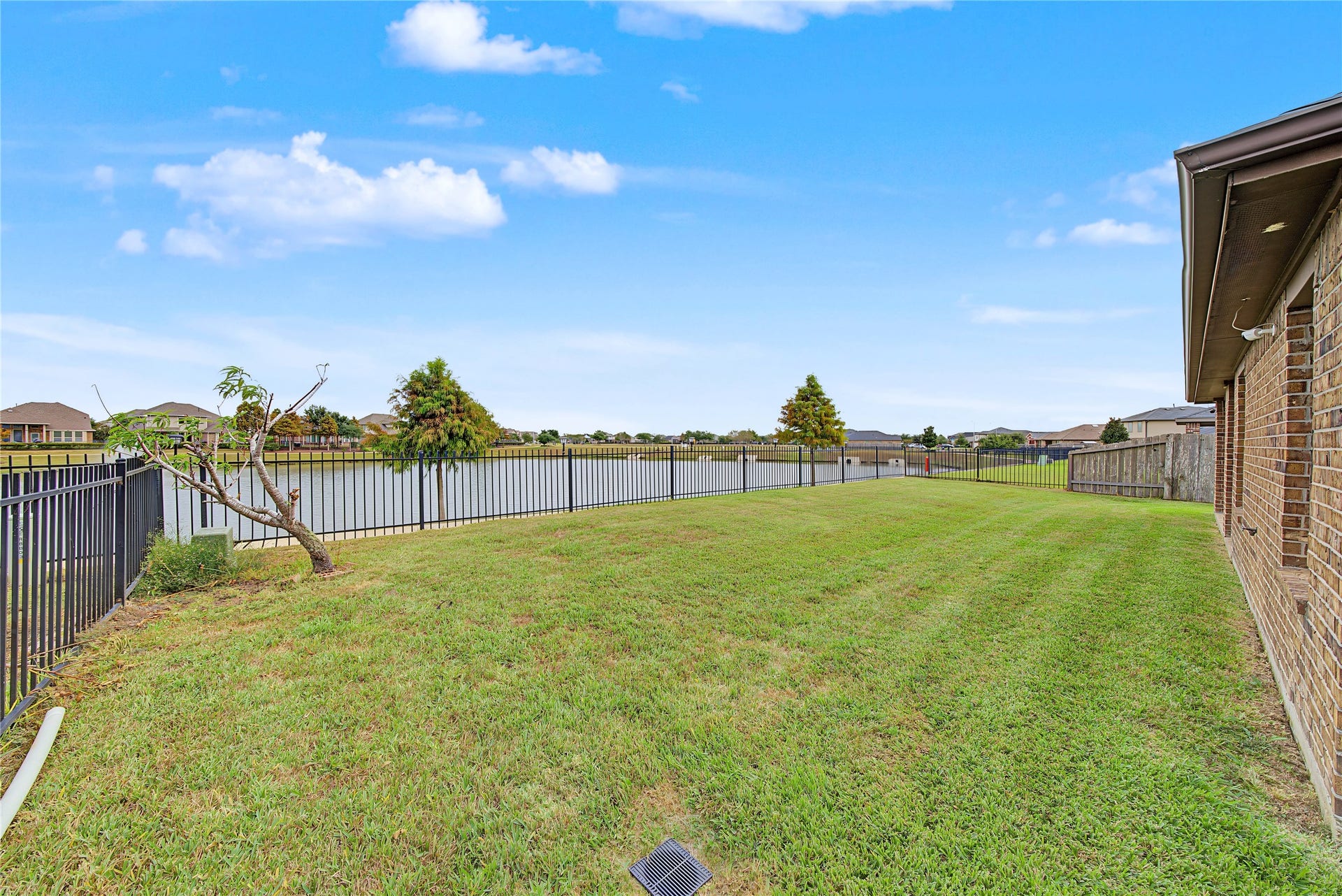 8807 Jamison Drive, Rosenberg, TX 77469 8807 Jamison Drive, Rosenberg, TX 77469