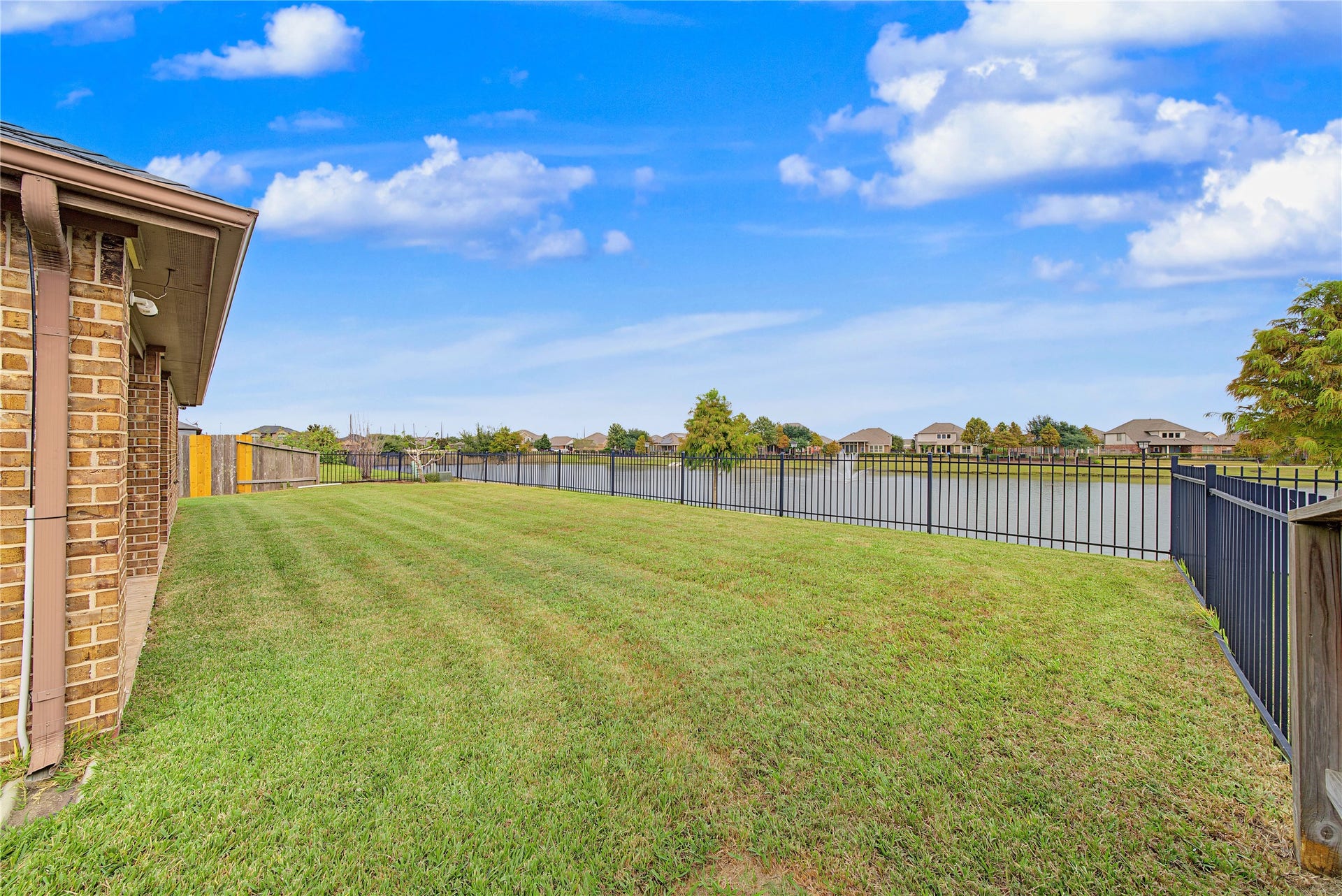 8807 Jamison Drive, Rosenberg, TX 77469 8807 Jamison Drive, Rosenberg, TX 77469