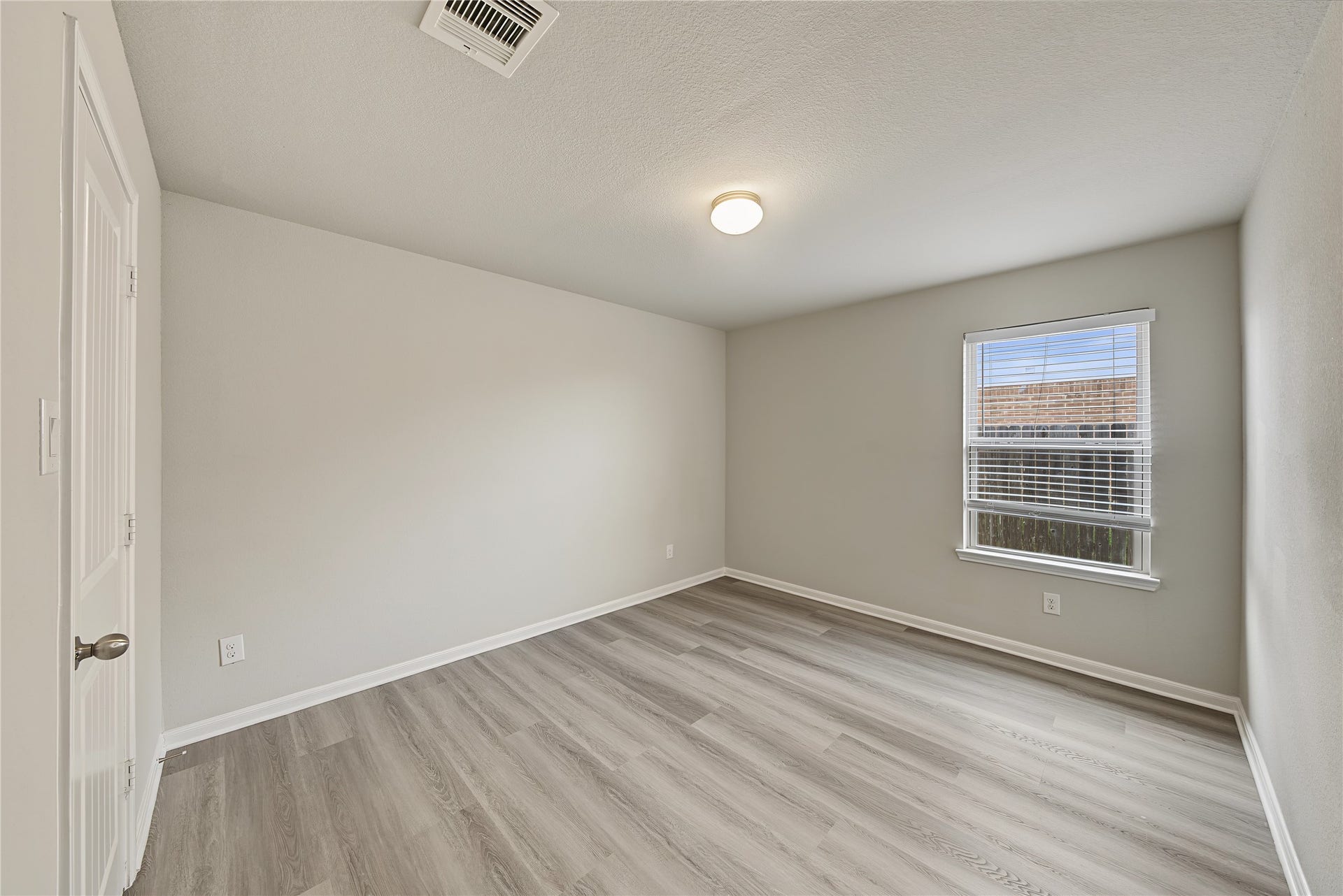 8807 Jamison Drive, Rosenberg, TX 77469 8807 Jamison Drive, Rosenberg, TX 77469