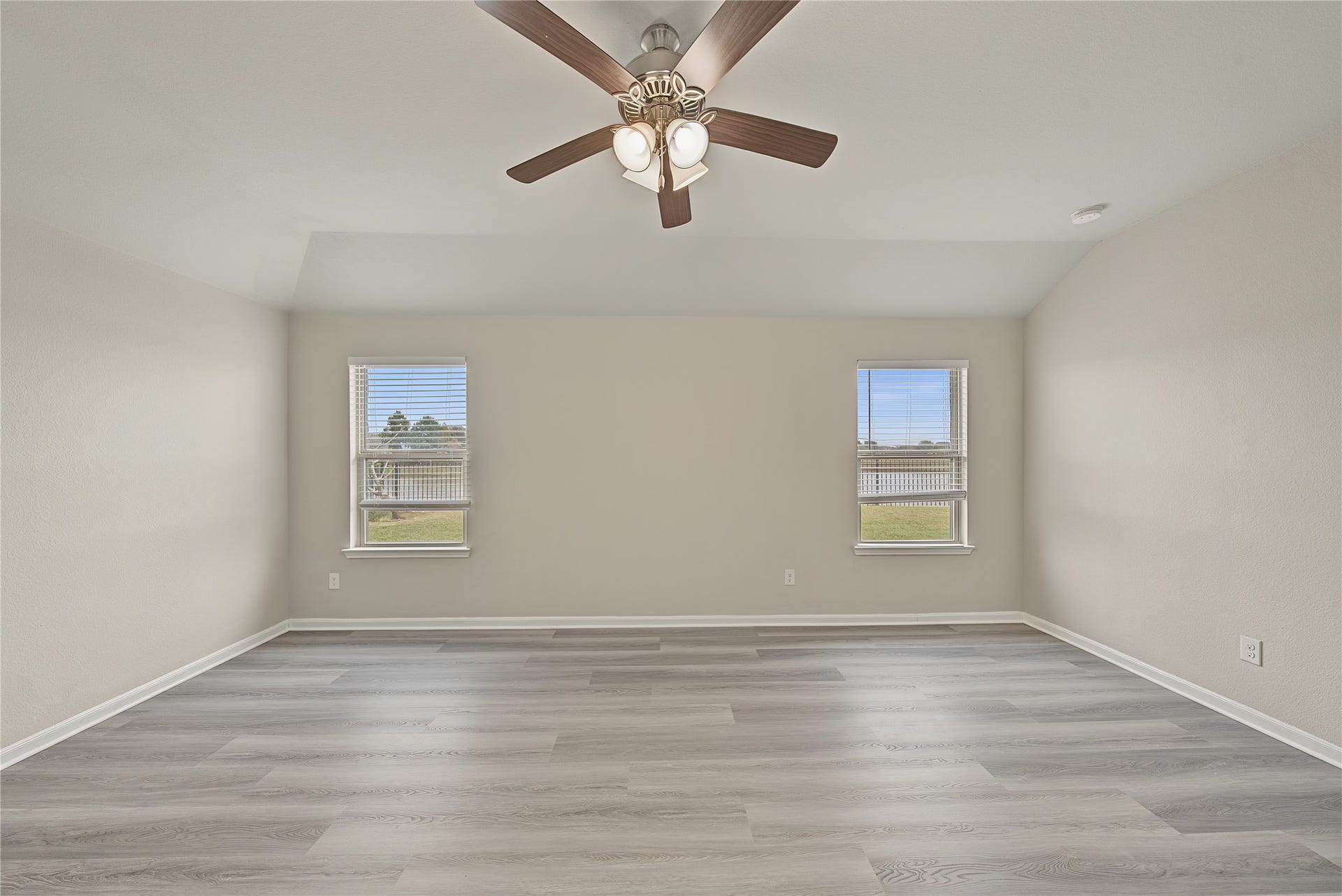 8807 Jamison Drive, Rosenberg, TX 77469 8807 Jamison Drive, Rosenberg, TX 77469