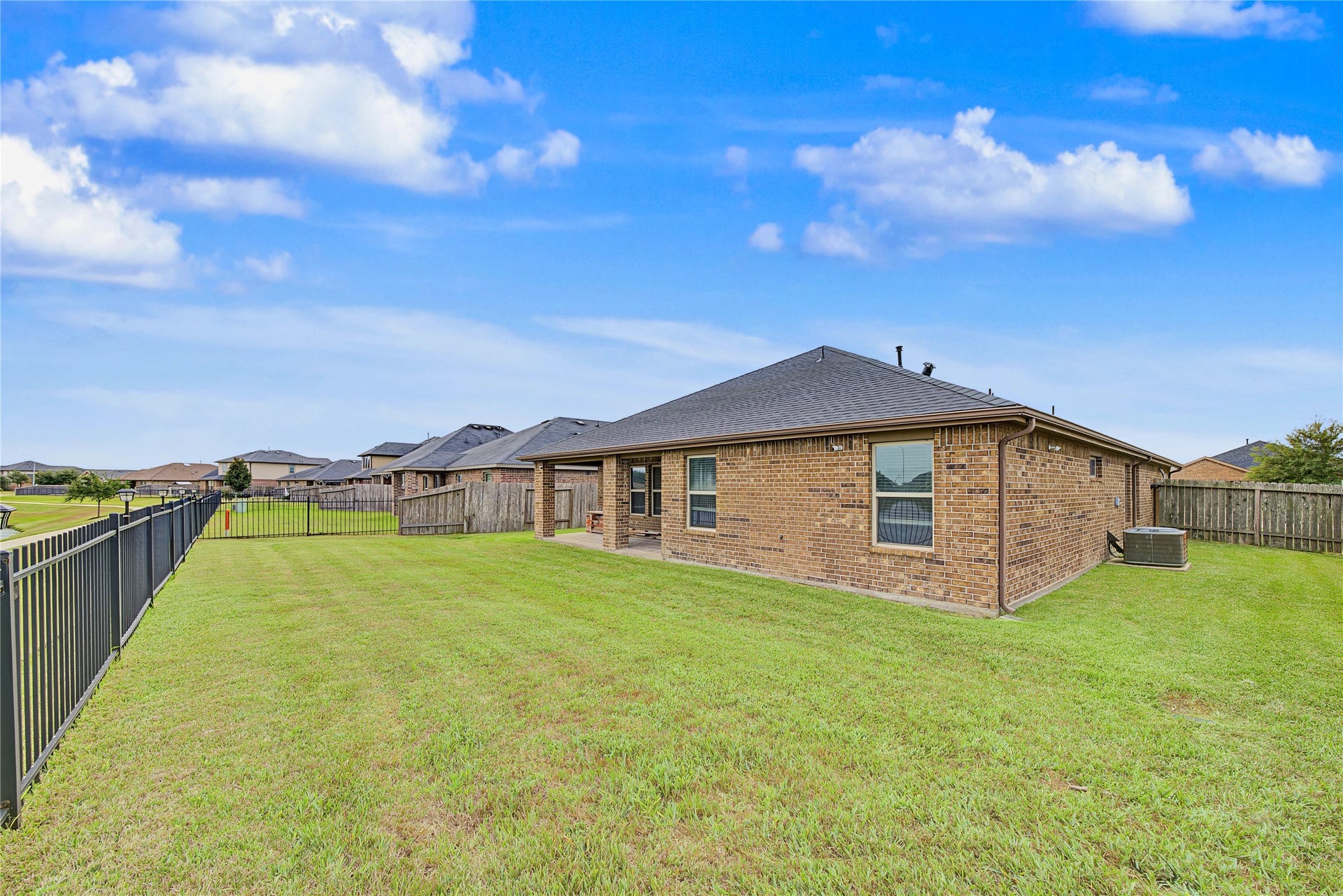 8807 Jamison Drive, Rosenberg, TX 77469 8807 Jamison Drive, Rosenberg, TX 77469