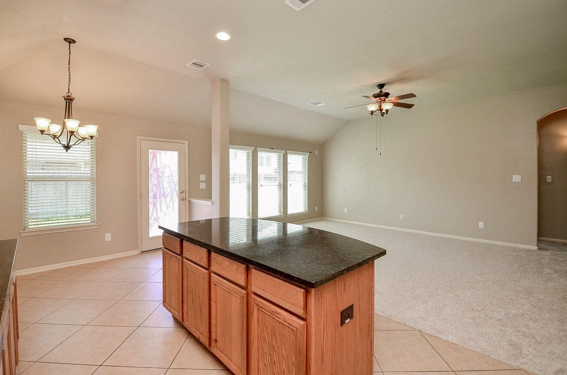 5205 Kendall Glen Court, Rosharon, TX 77583