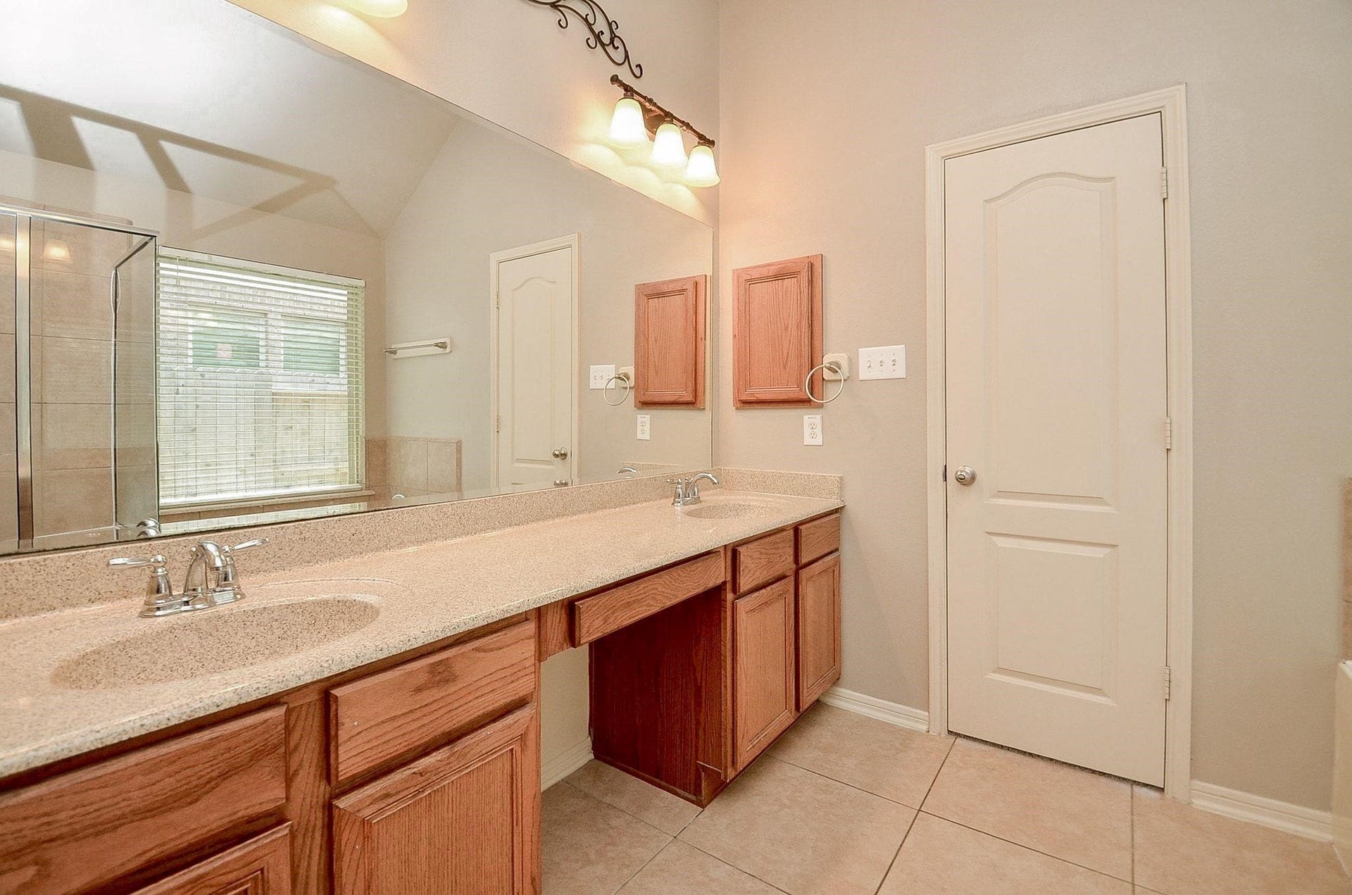 5205 Kendall Glen Court, Rosharon, TX 77583