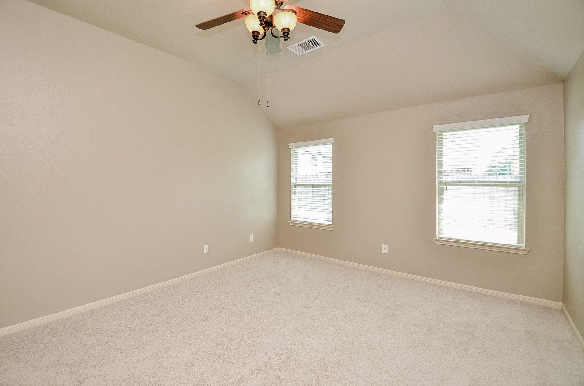 5205 Kendall Glen Court, Rosharon, TX 77583