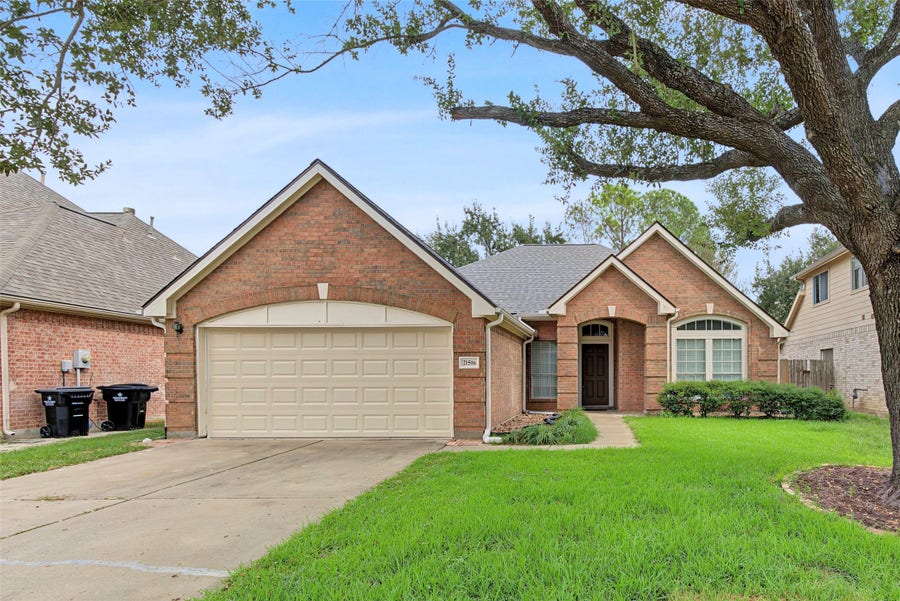Property photo for 21506 Canyon Terrace Lane, Katy, TX