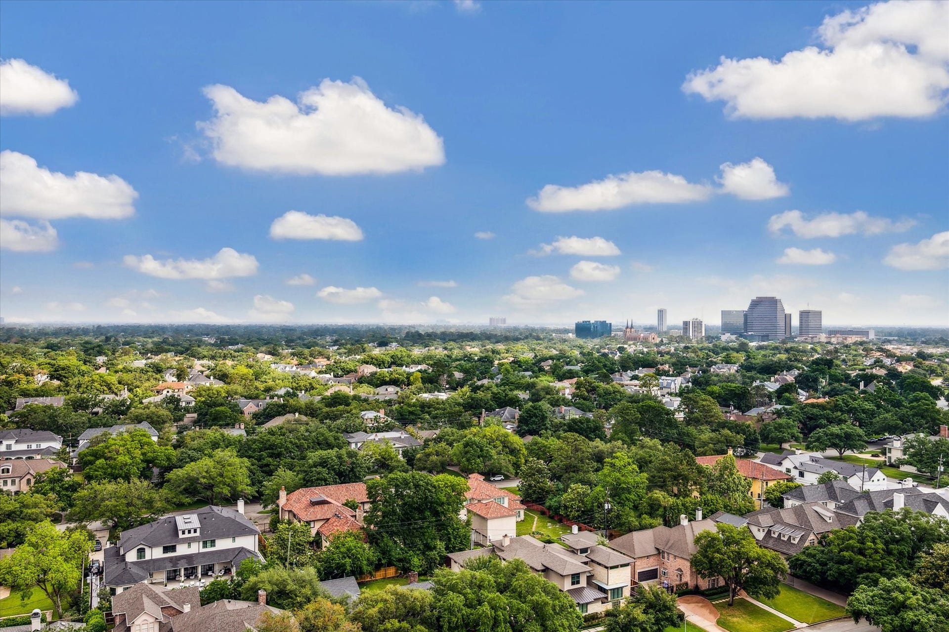 5656 San Felipe Street, #606, Houston, TX 77056 Offering sweeping city views.