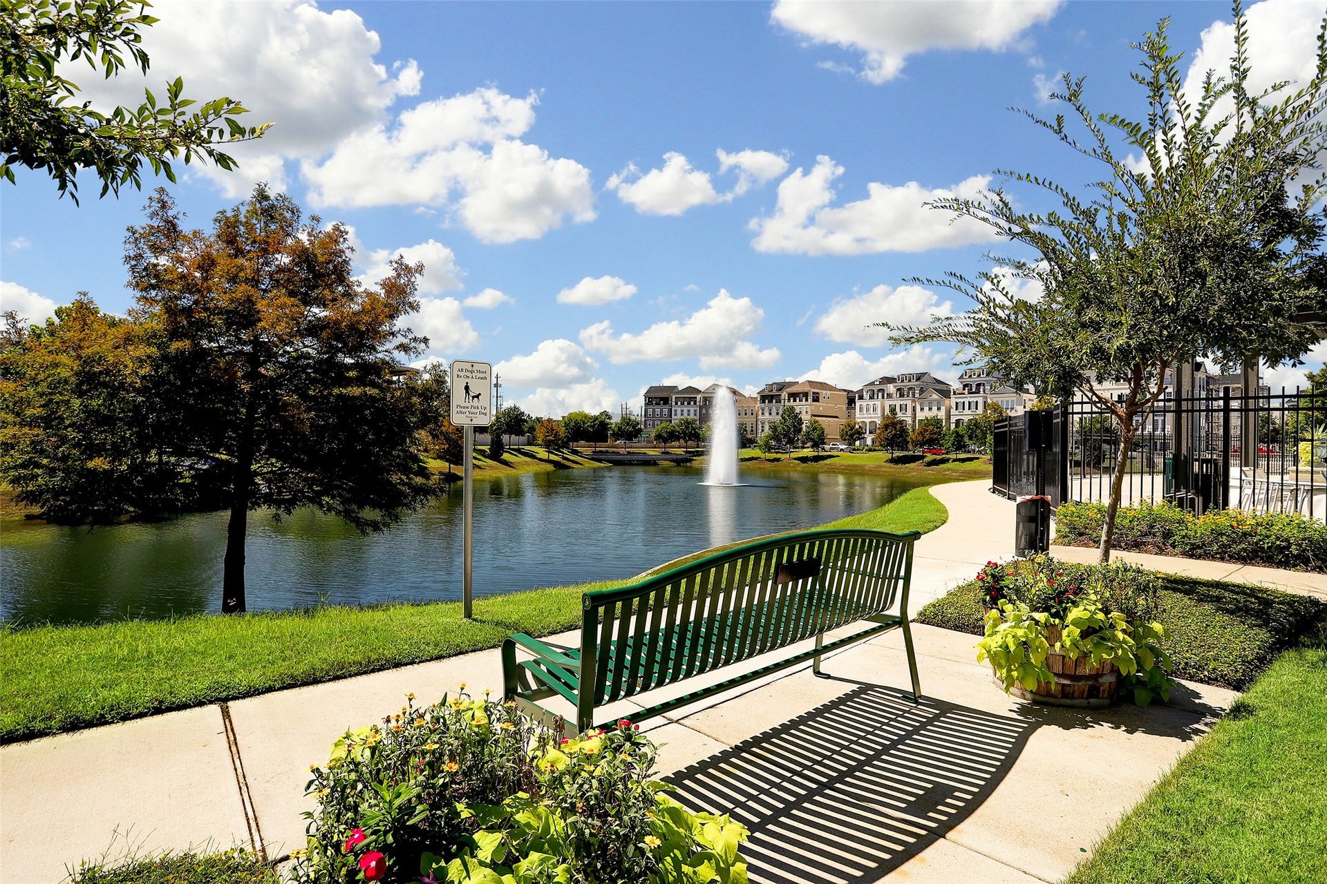 956 Dunleigh Meadows Lane, Houston, TX 77055 956 Dunleigh Meadows Lane, Houston, TX 77055