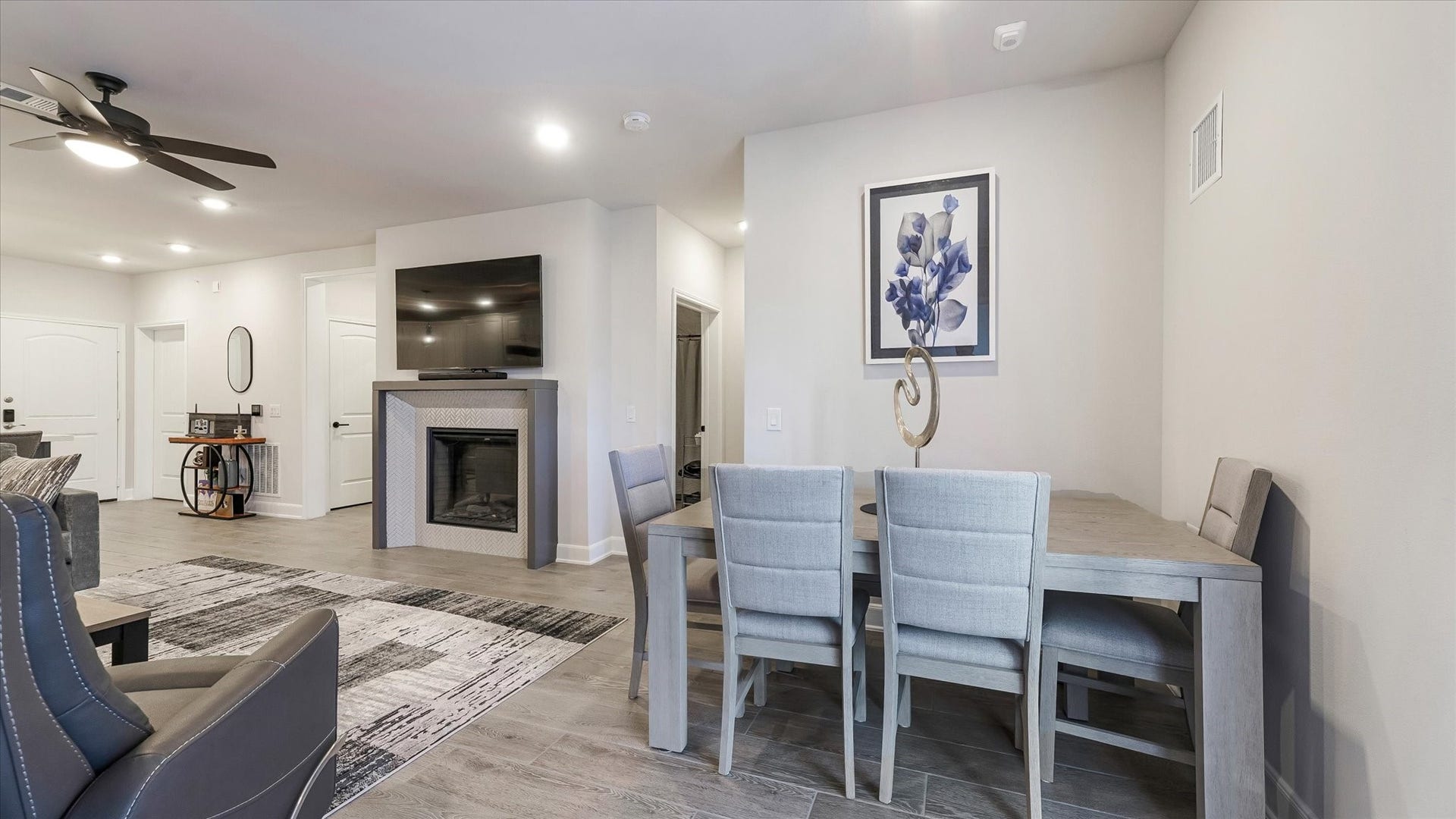 6804 Westview Drive, #3305, Houston, TX 77055 6804 Westview Drive, #3305, Houston, TX 77055