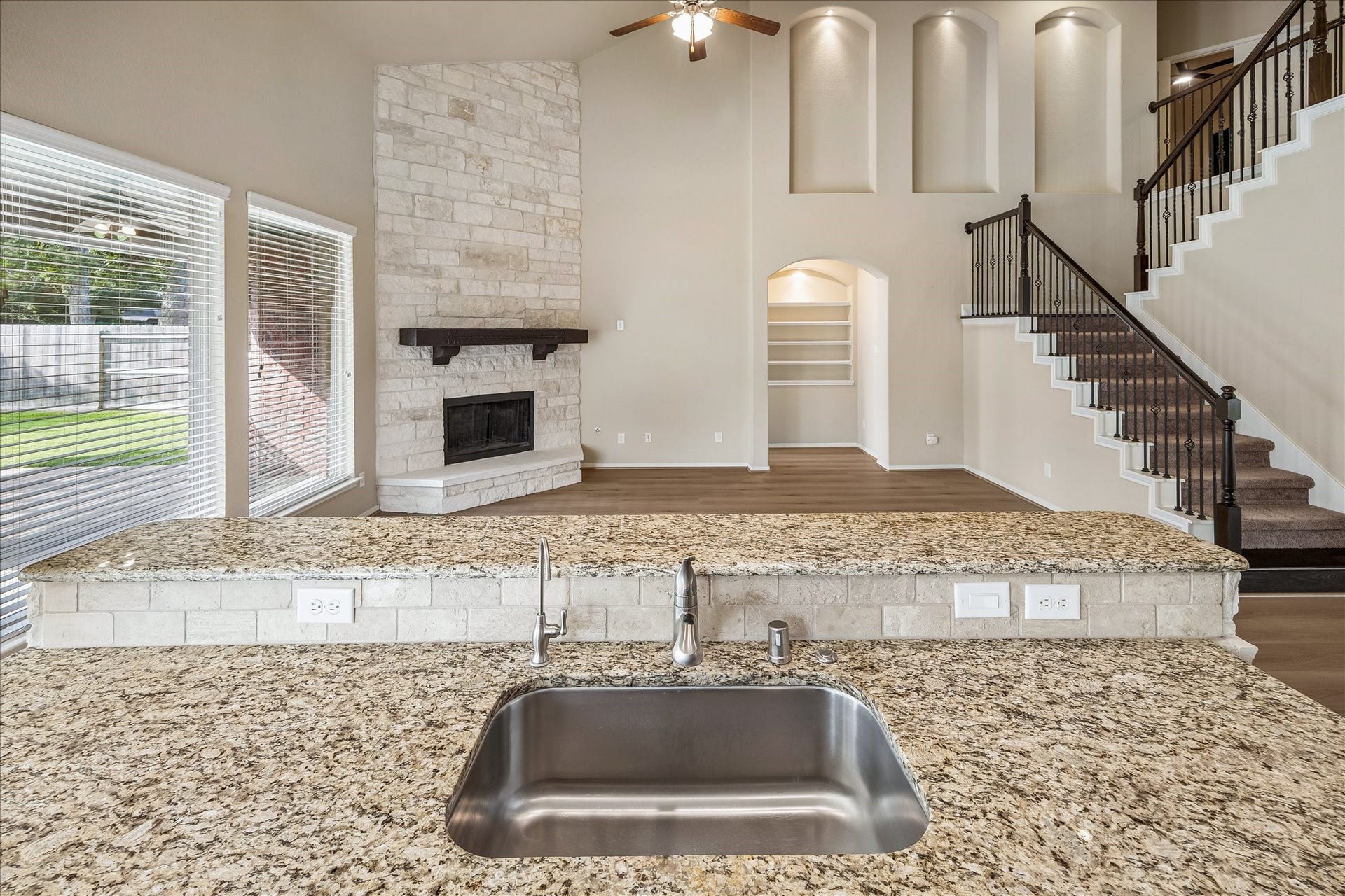 30 Glade Park Drive, Missouri City, TX 77459 Stay part of the conversation while putting the finishing touches on dinner. With plenty of room to pull up a stool, the spacious island is a favorite gathering spot for morning coffee, casual bites, or chatting with friends while dinner comes together.