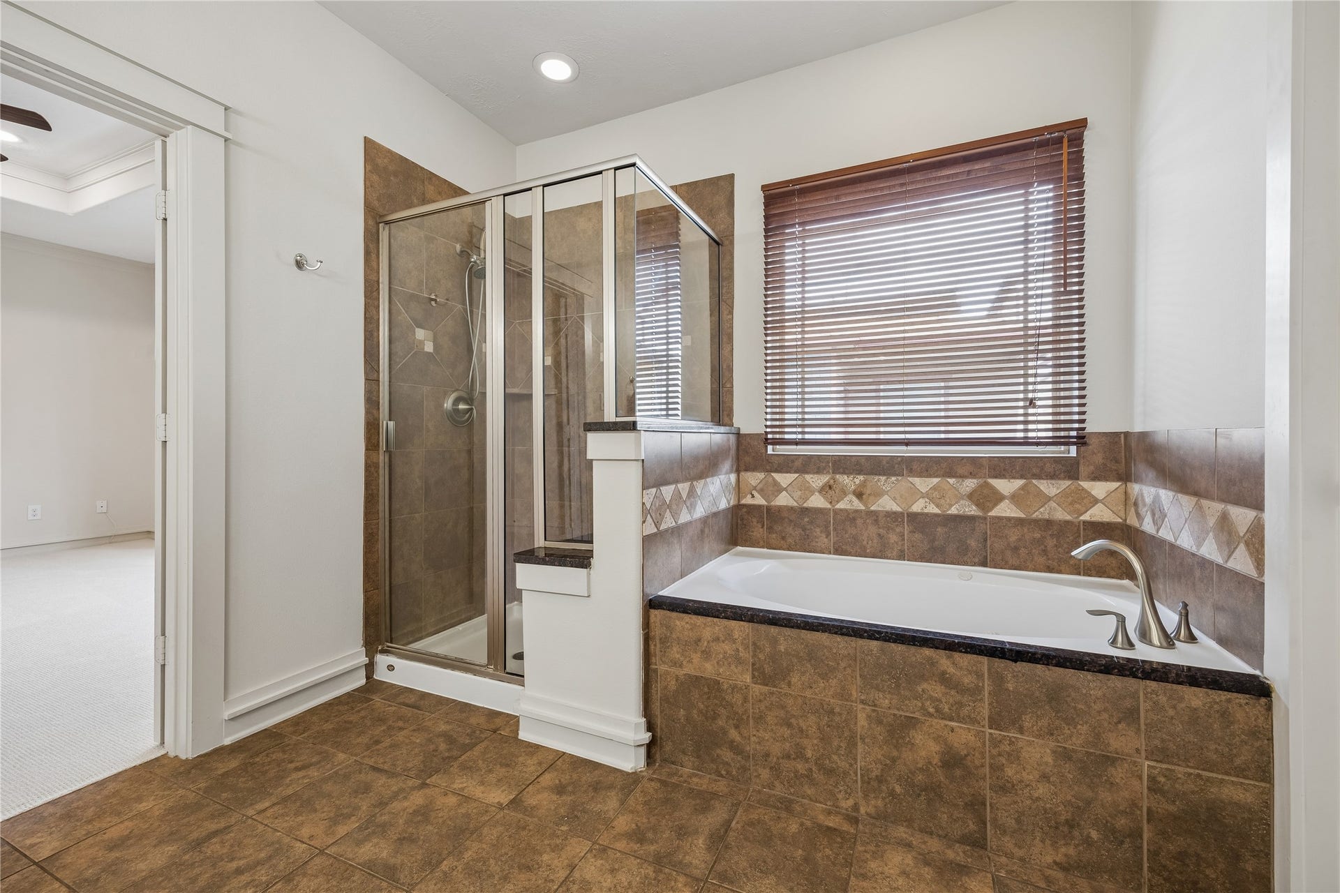 5924 Petty Street, #3C, Houston, TX 77007