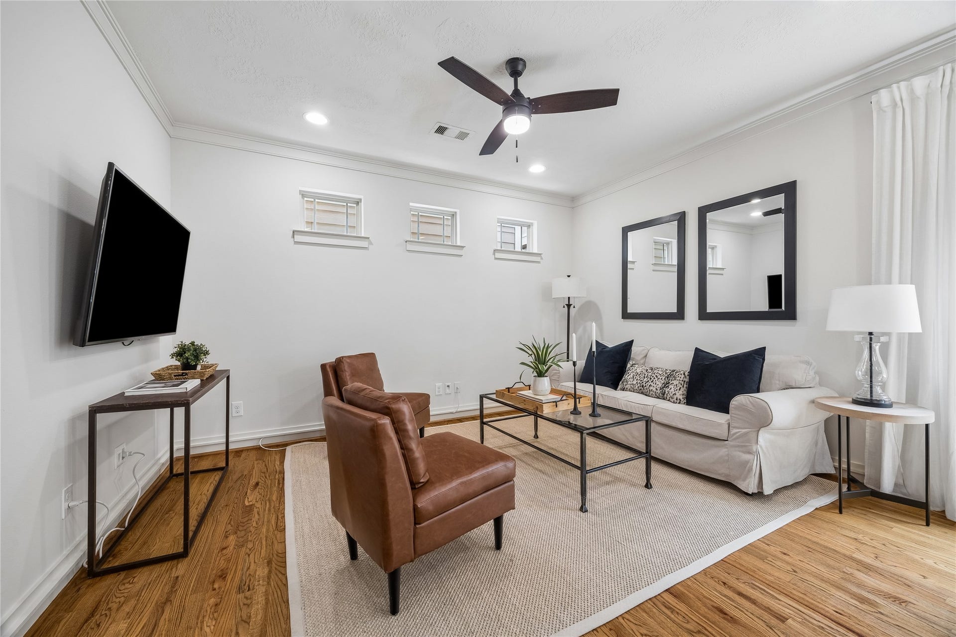 5924 Petty Street, #3C, Houston, TX 77007
