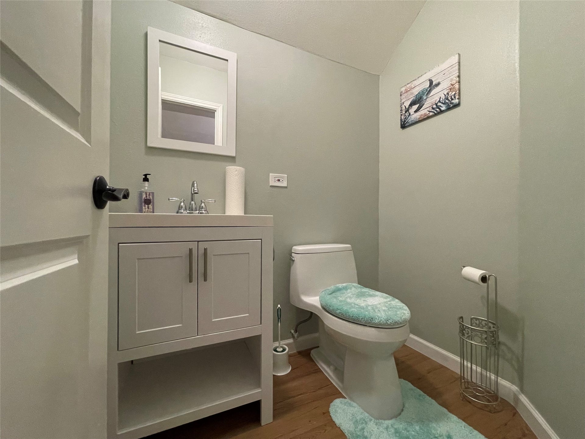 6535 Bastrop Trail, Manvel, TX 77578 Half Bathroom in game room in garage
