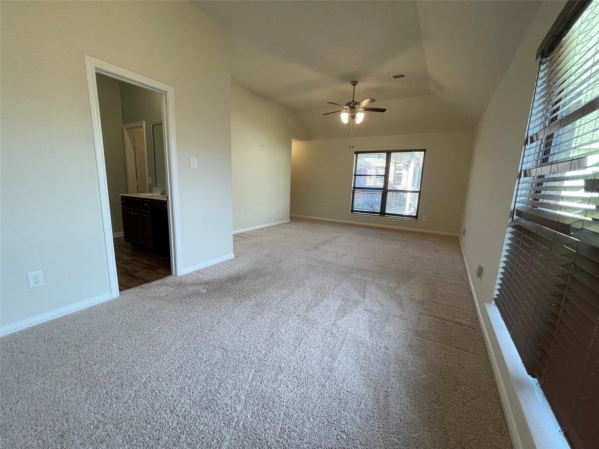 6535 Bastrop Trail, Manvel, TX 77578 Primary Bedroom