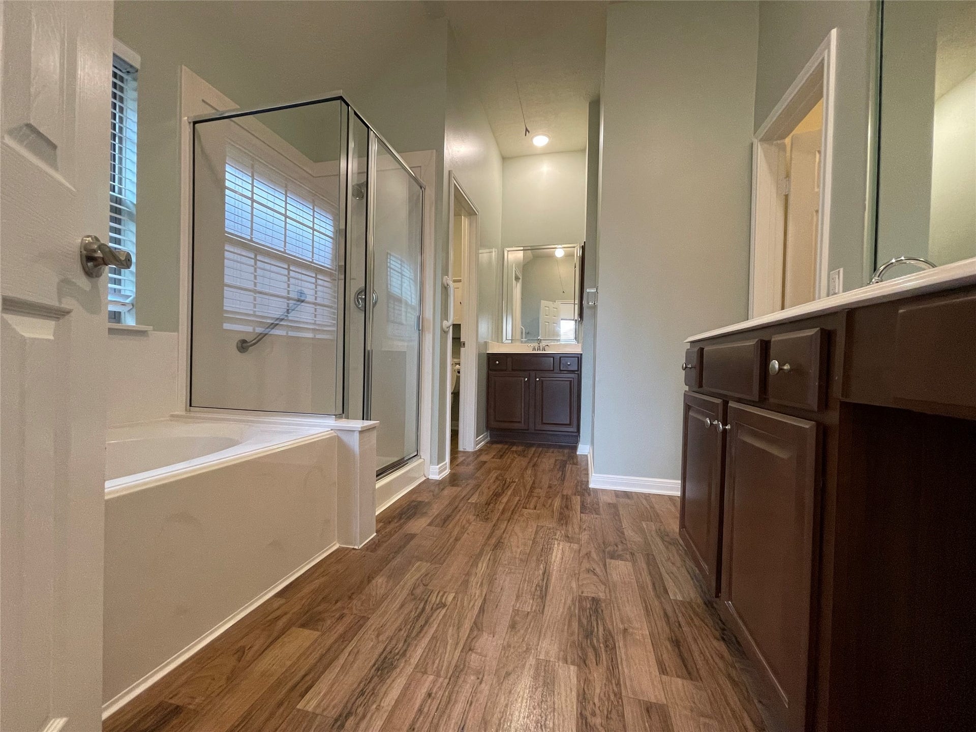 6535 Bastrop Trail, Manvel, TX 77578 Primary Bathroom