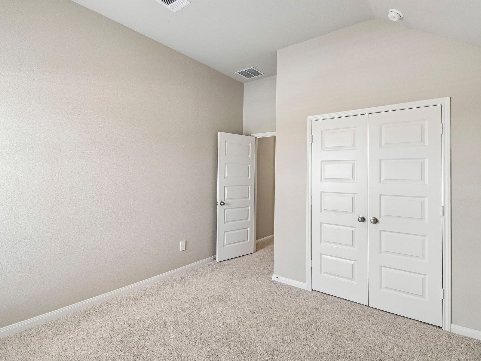 17763 Mill Manor Drive, Montgomery, TX 77316