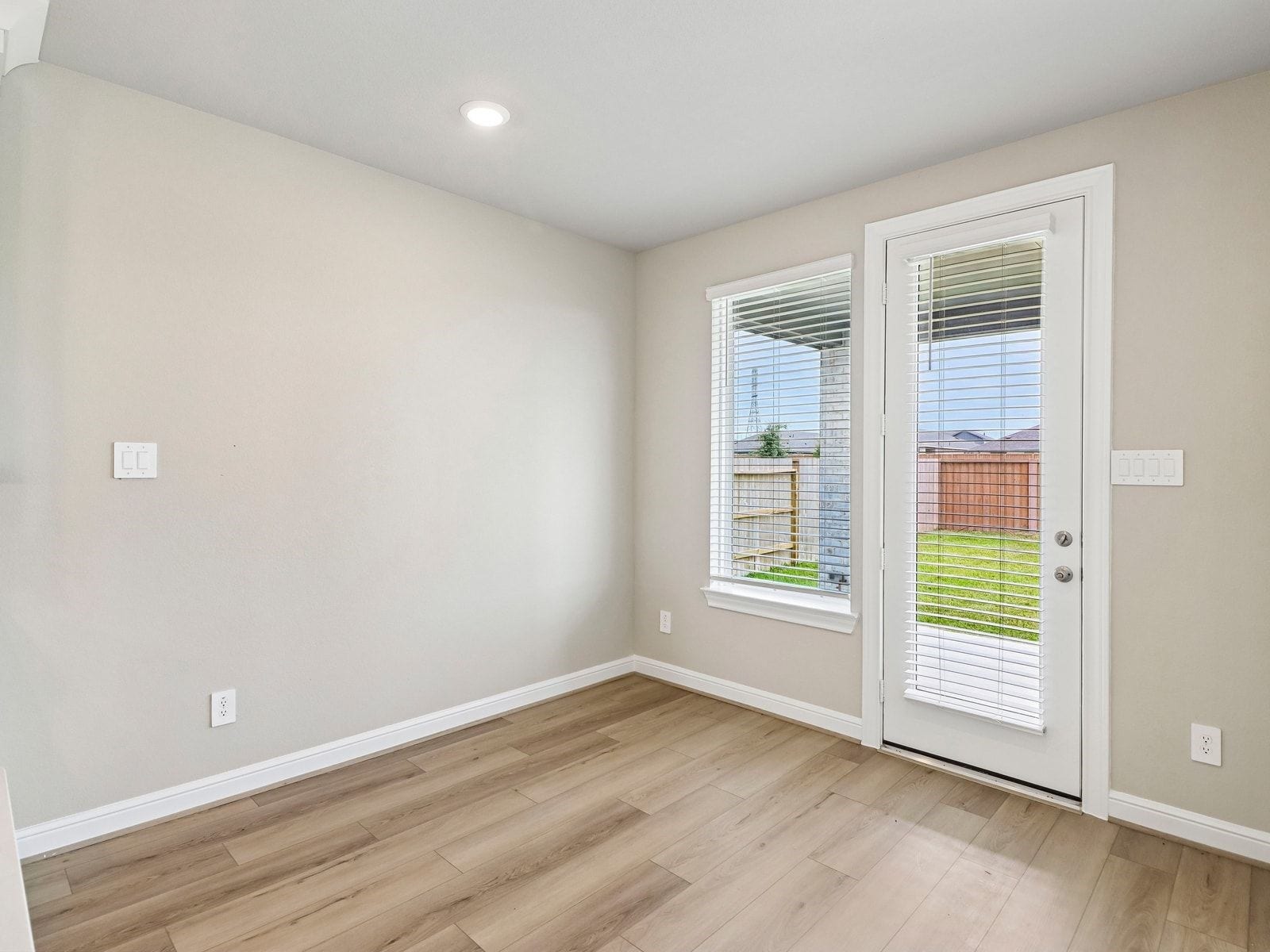 17763 Mill Manor Drive, Montgomery, TX 77316