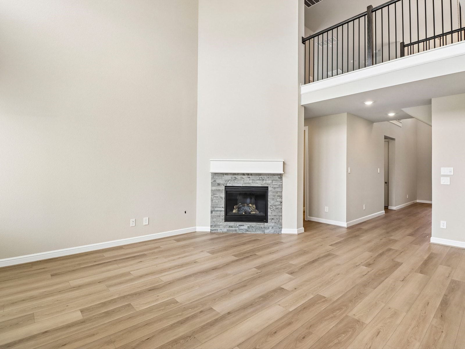 17763 Mill Manor Drive, Montgomery, TX 77316