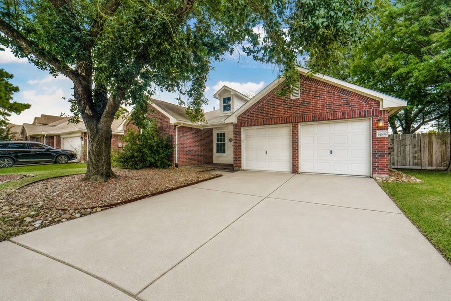 Property photo for 14606 Vaughnville Drive, Houston, TX