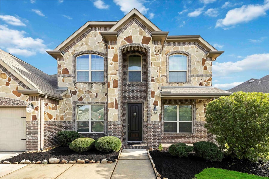 Property photo for 13318 Cameron Reach Drive, Tomball, TX