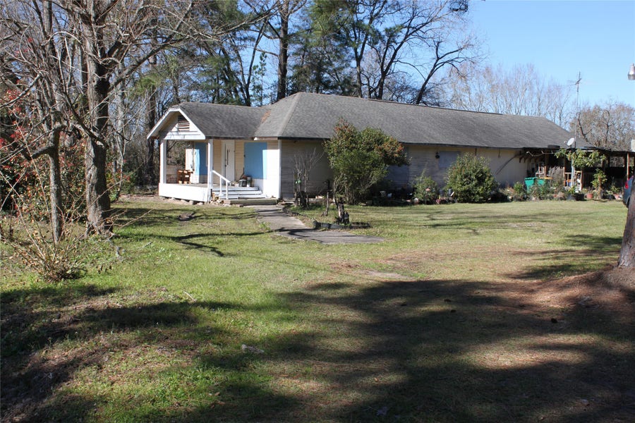 Property photo for 200 Dr Martin Luther King Jr Place S, Conroe, TX